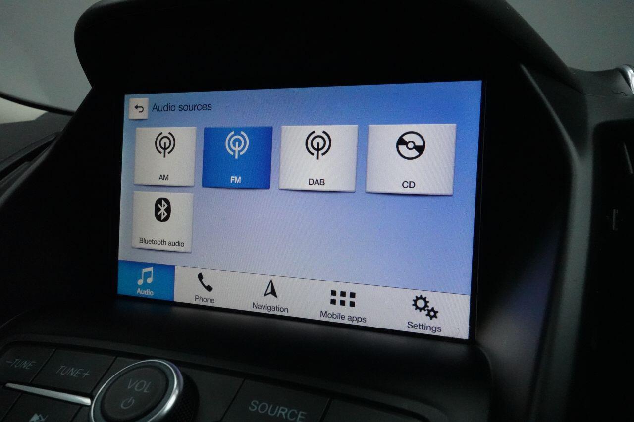 Ford Kuga - Image 24