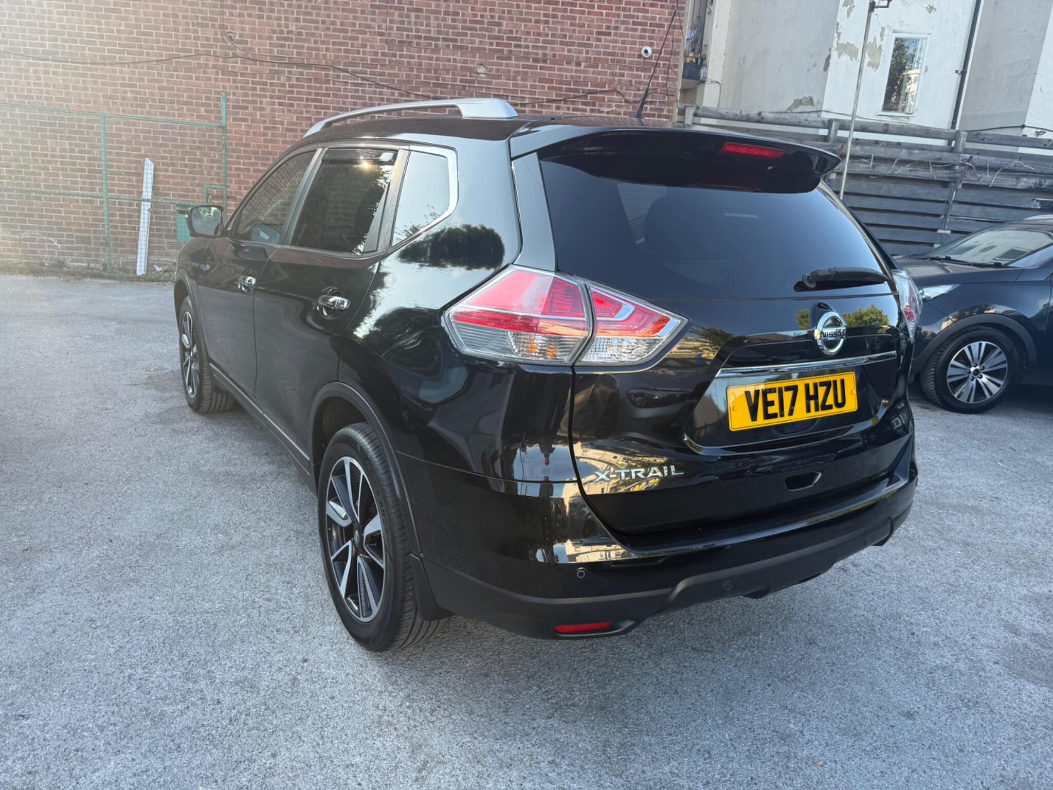 Nissan X-Trail - Image 5