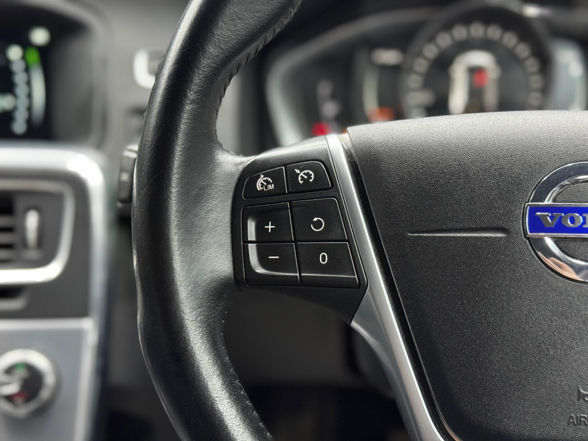 Volvo V60 - Image 20