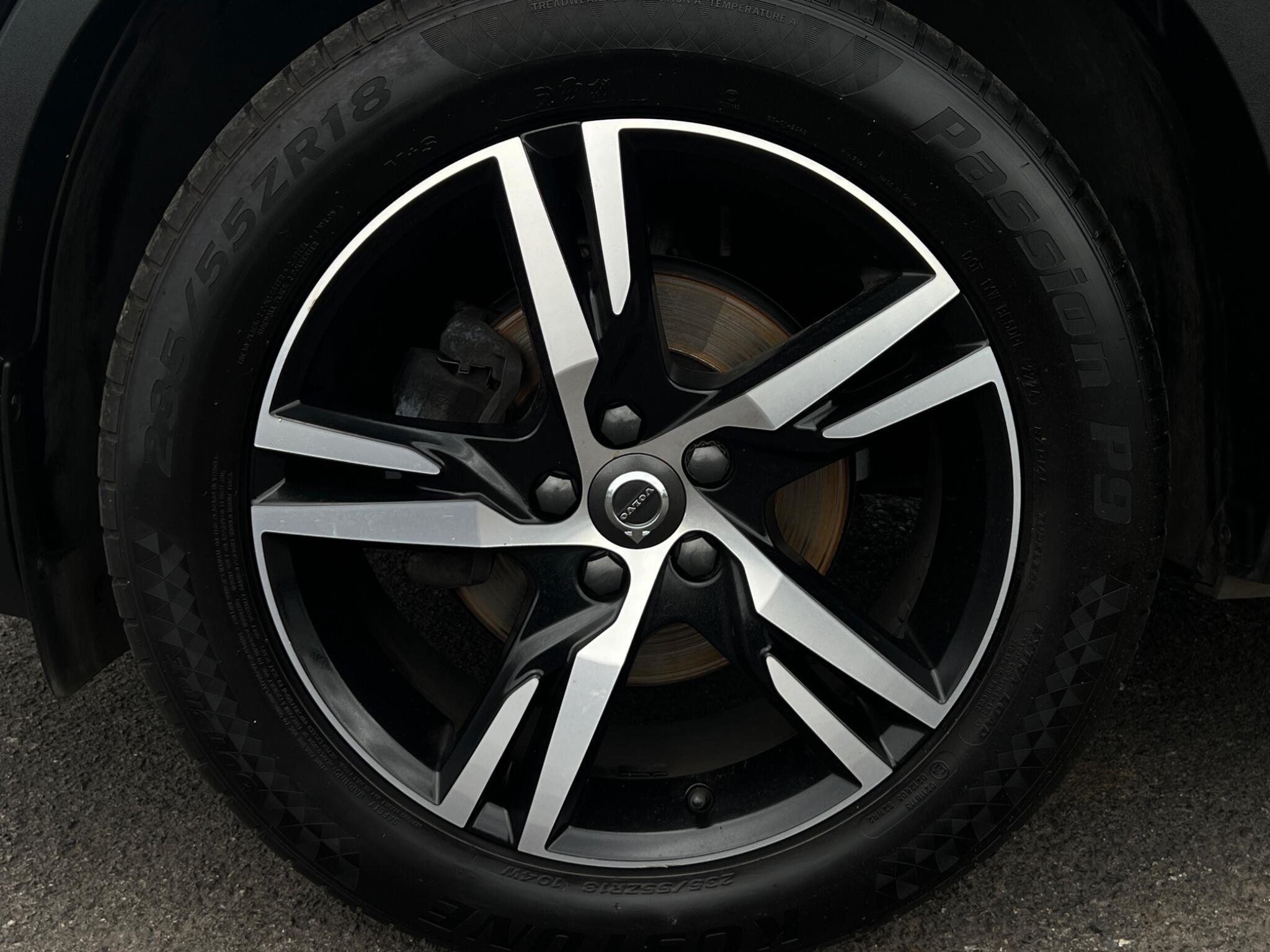 Volvo XC40 - Image 13