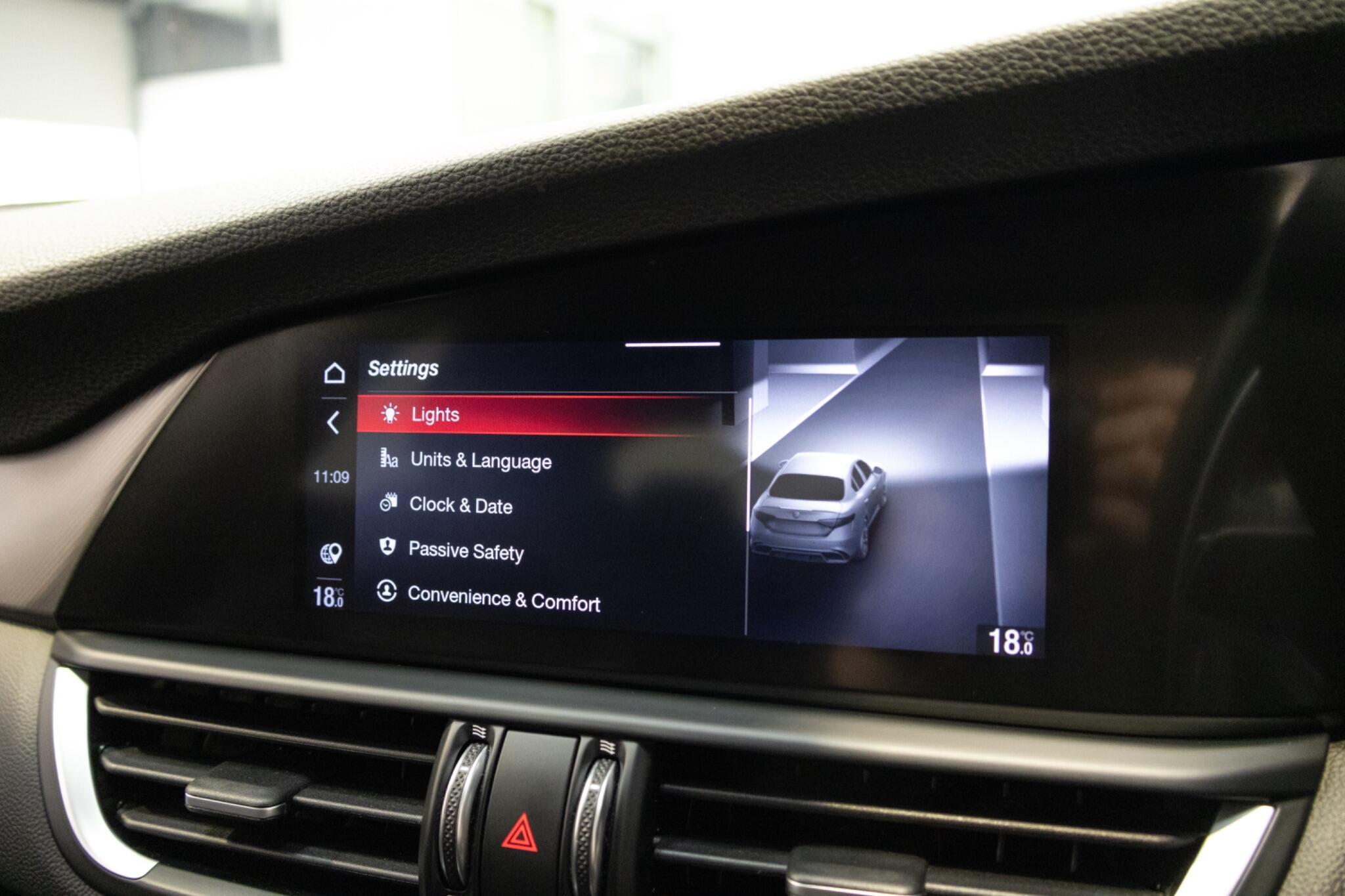 Alfa Romeo Giulia - Image 28