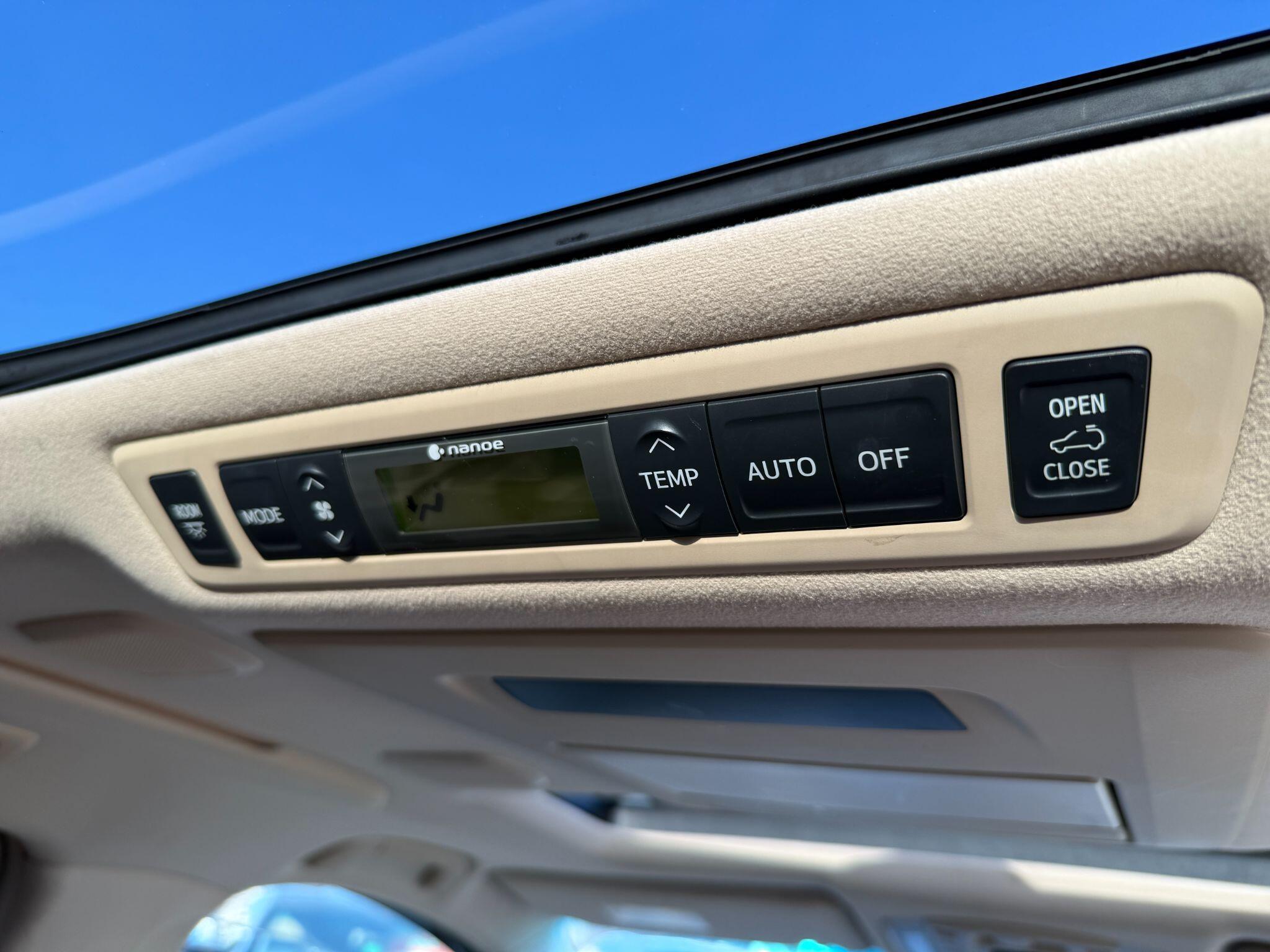 Toyota Alphard - Image 42