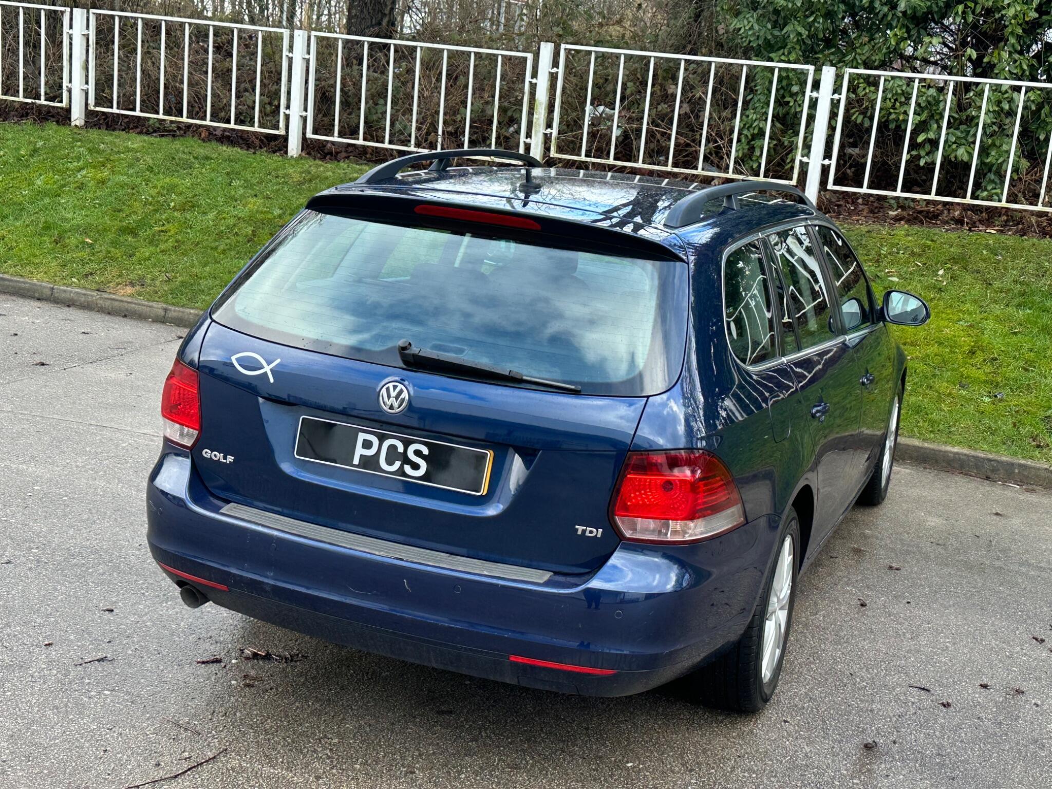 Volkswagen Golf - Image 17