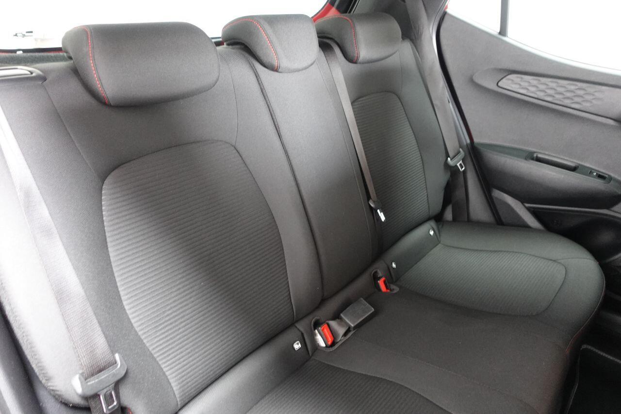 Hyundai i10 - Image 11