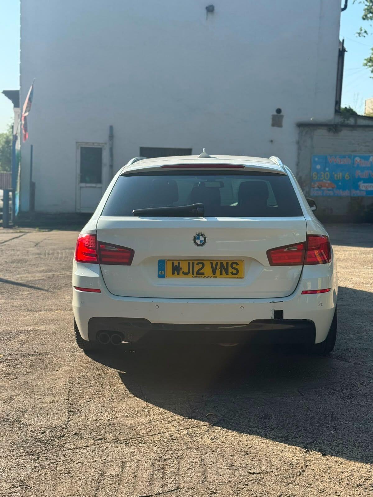 BMW 5 Series - Image 6