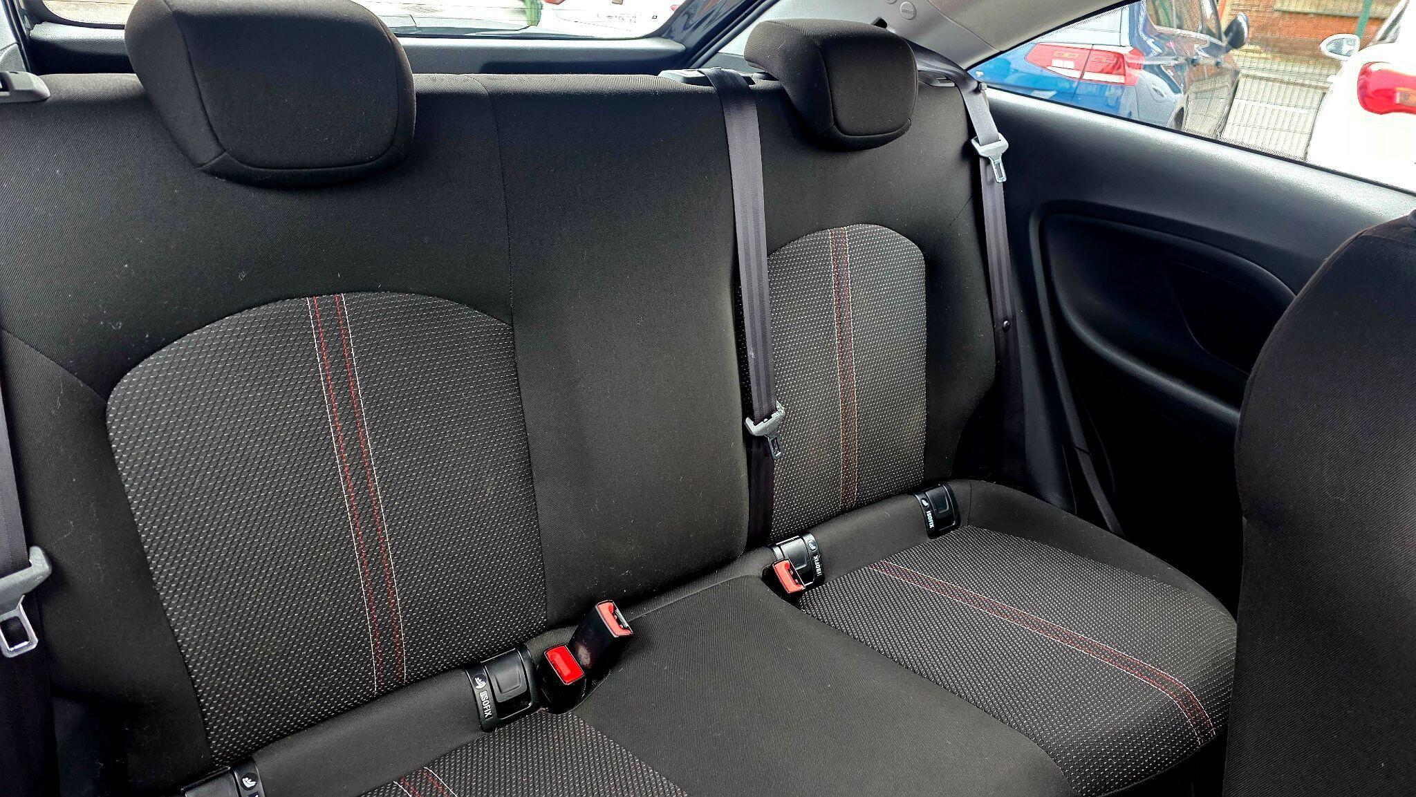 Vauxhall Corsa - Image 17