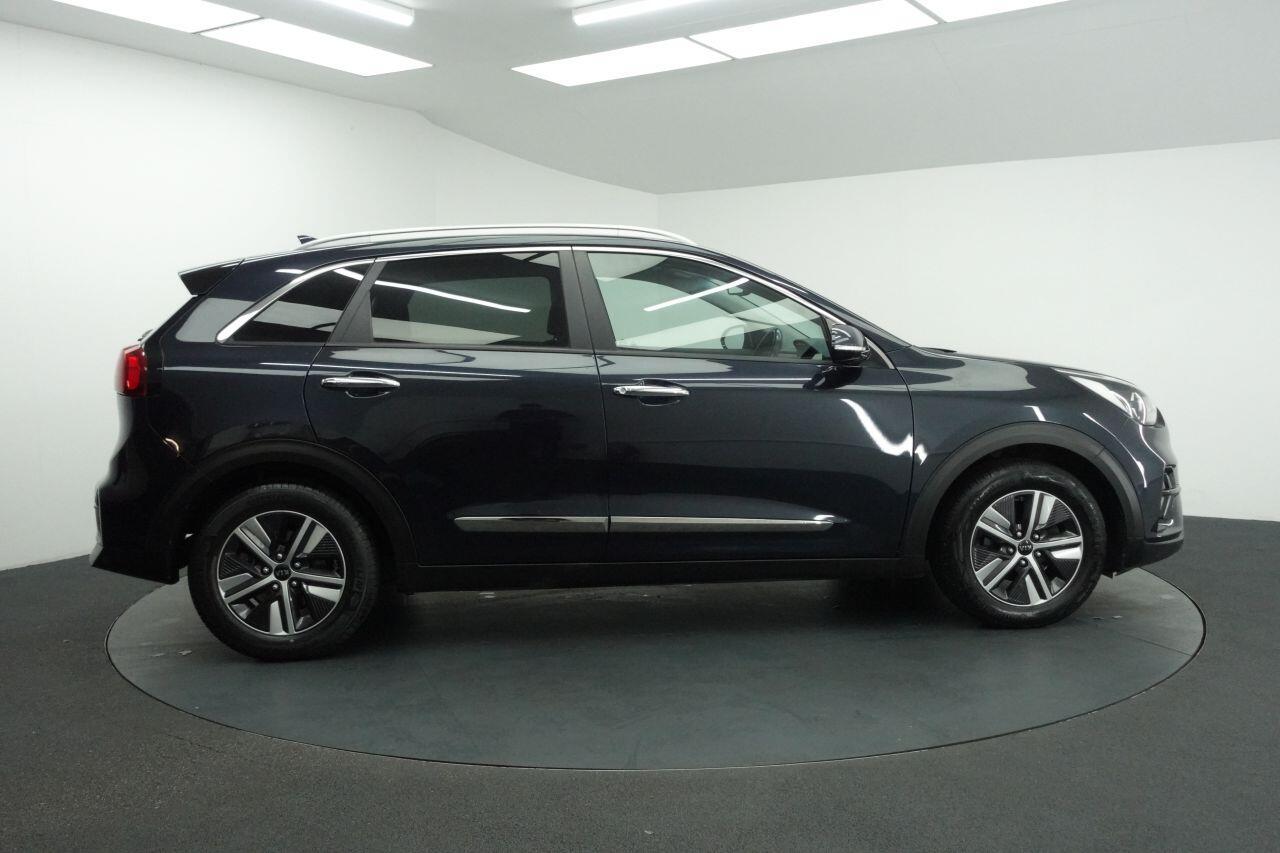 Kia Niro - Image 11