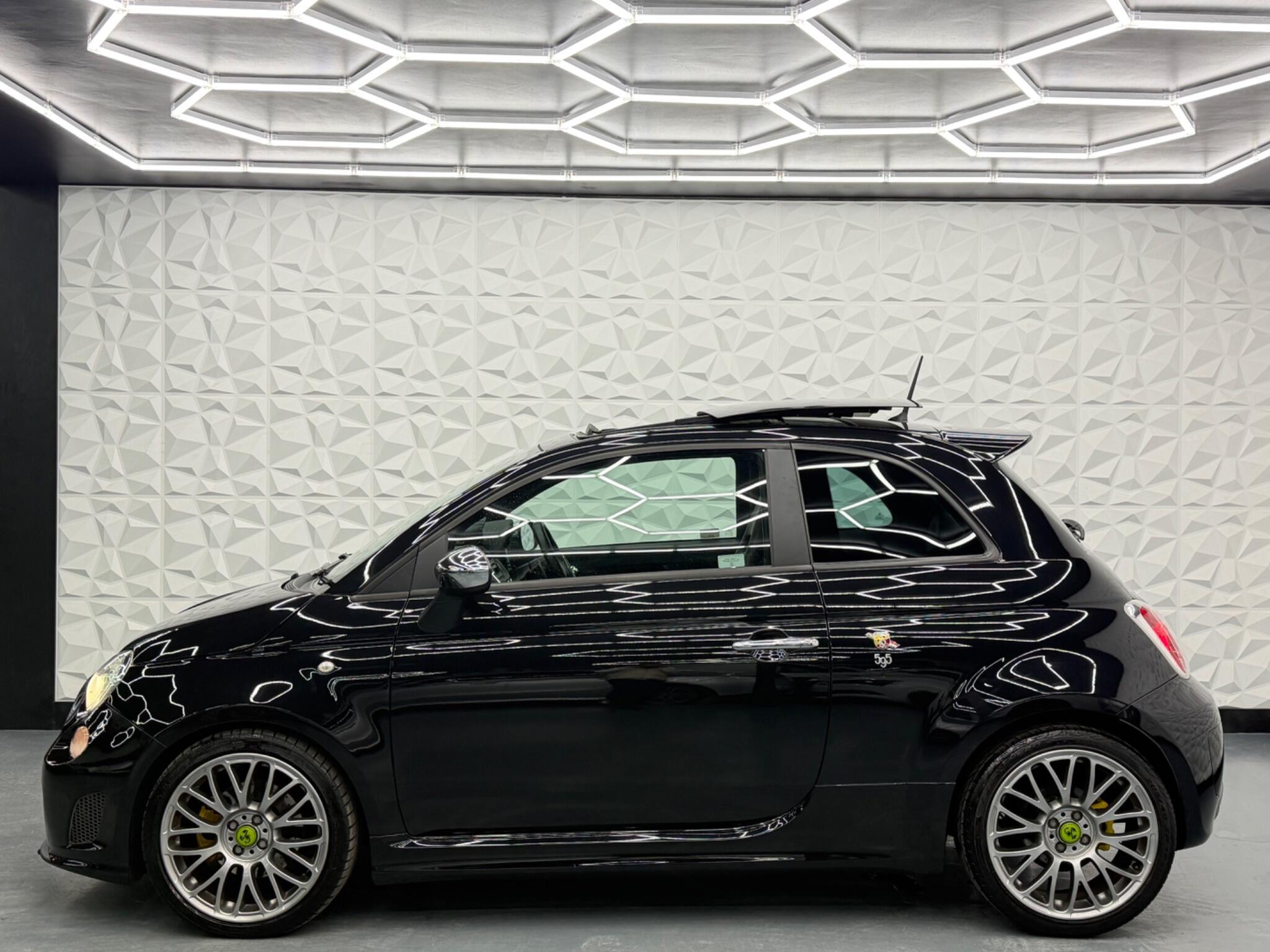 Abarth 595 - Image 10