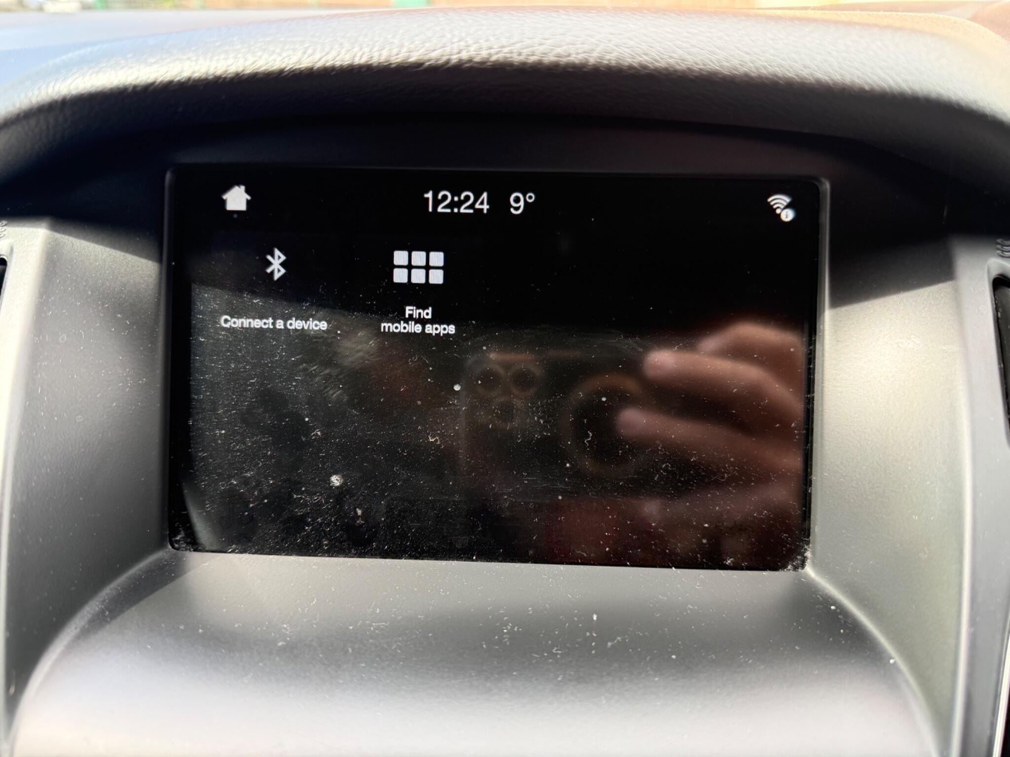 Ford Focus - Image 13