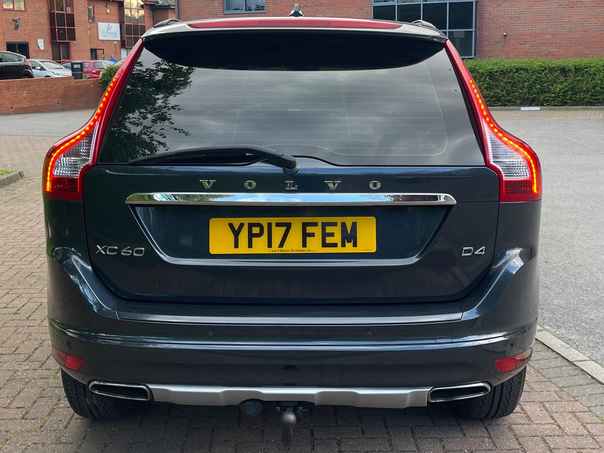 Volvo XC60 - Image 19