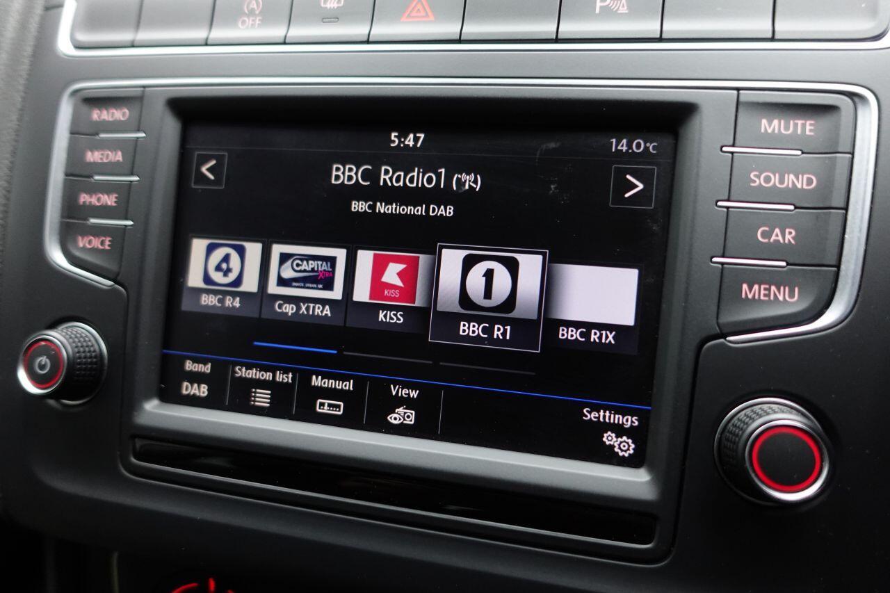 Volkswagen Polo - Image 24