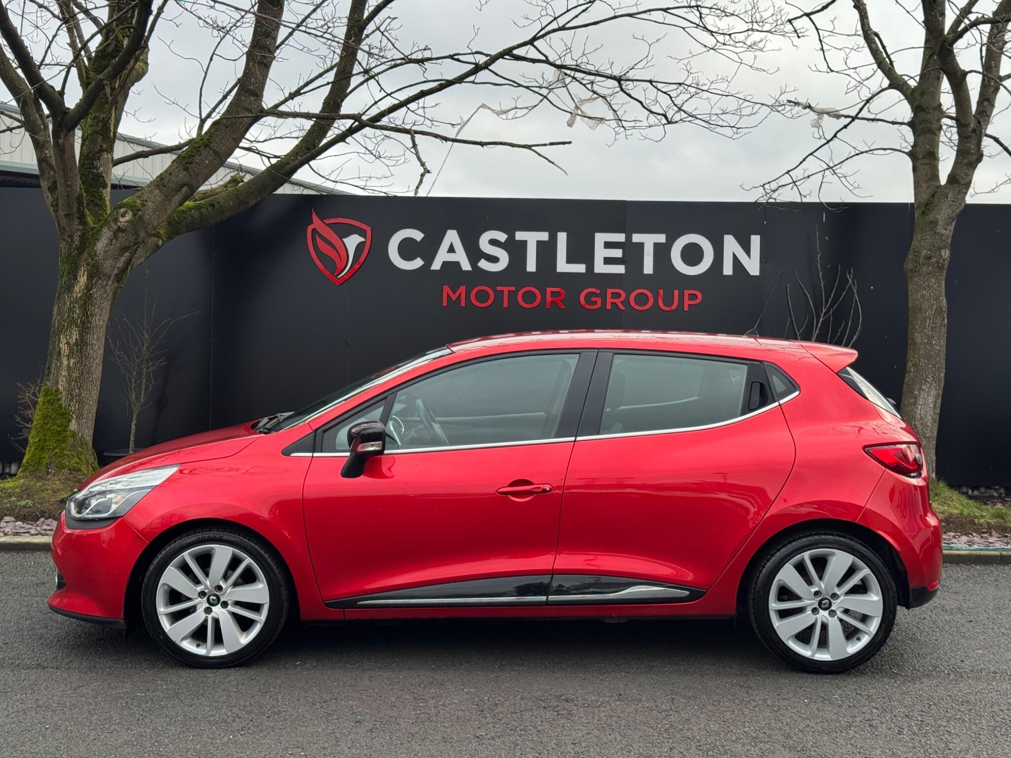 Renault Clio - Image 4