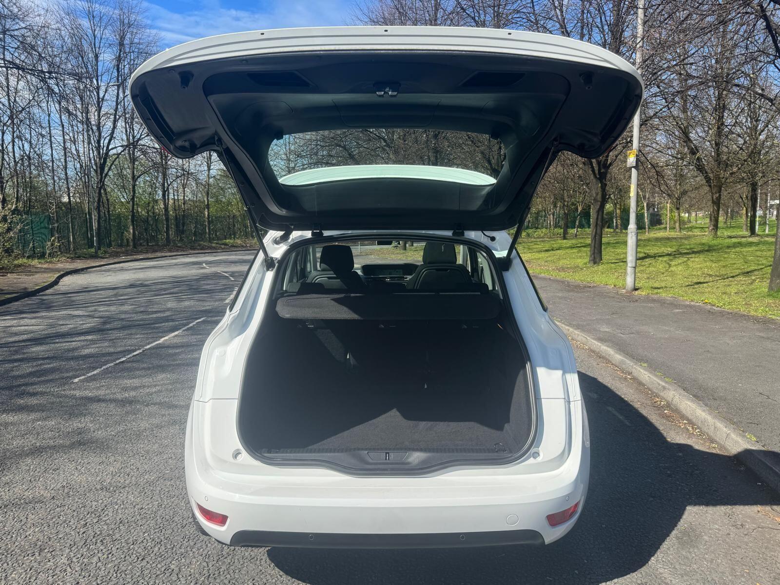 Citroen C4 Picasso - Image 45