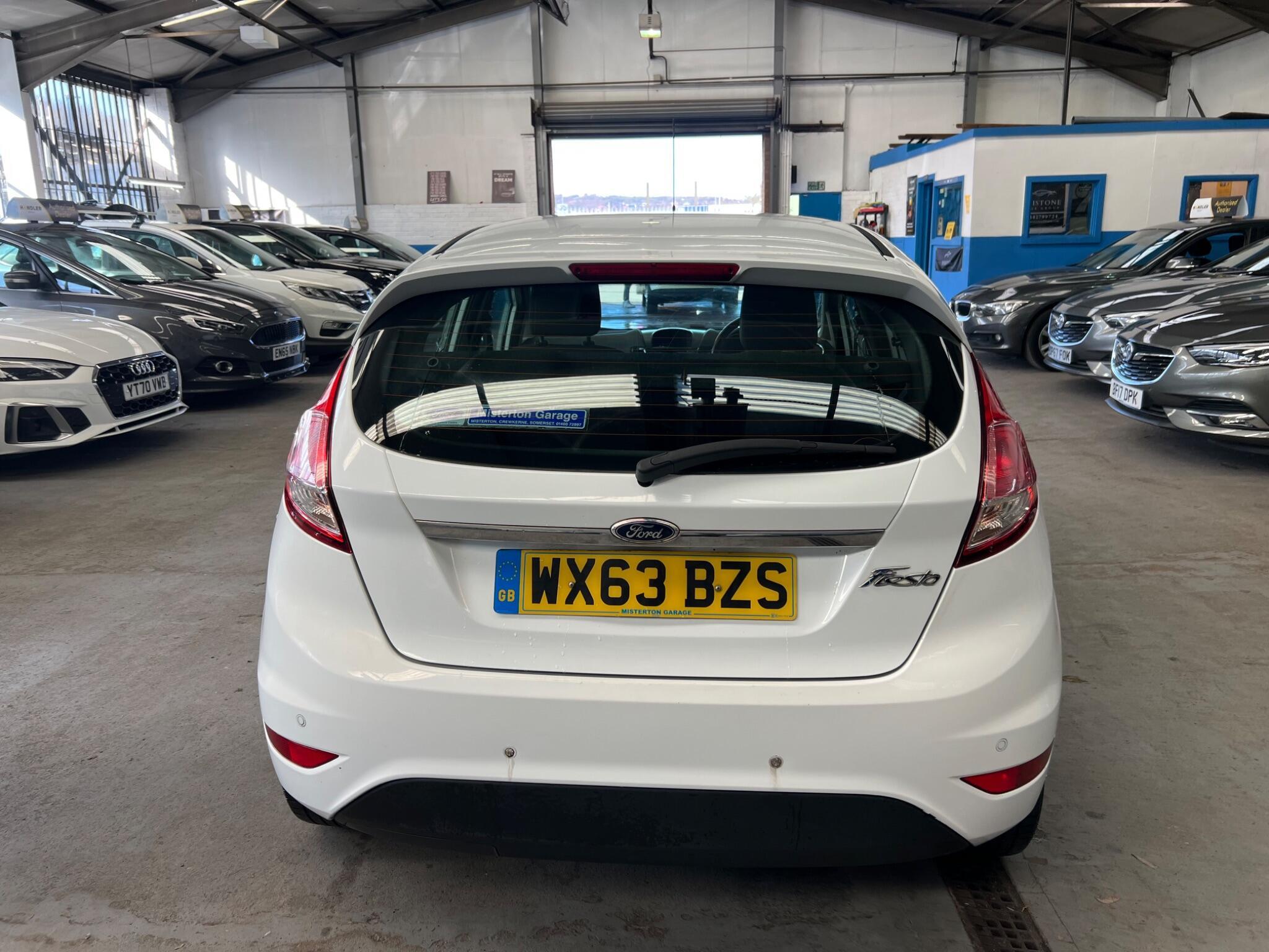 Ford Fiesta - Image 5