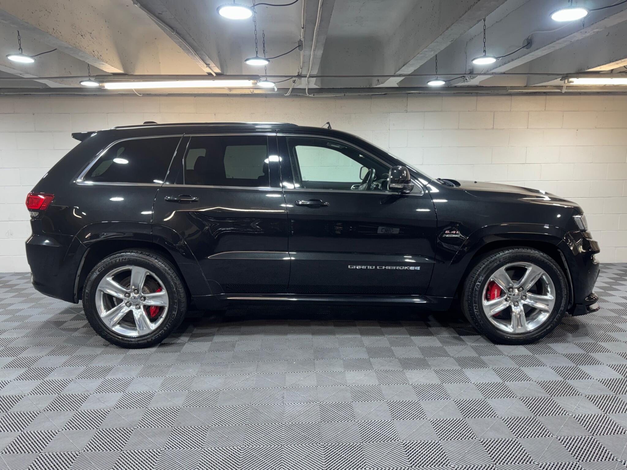 Jeep Grand Cherokee - Image 5