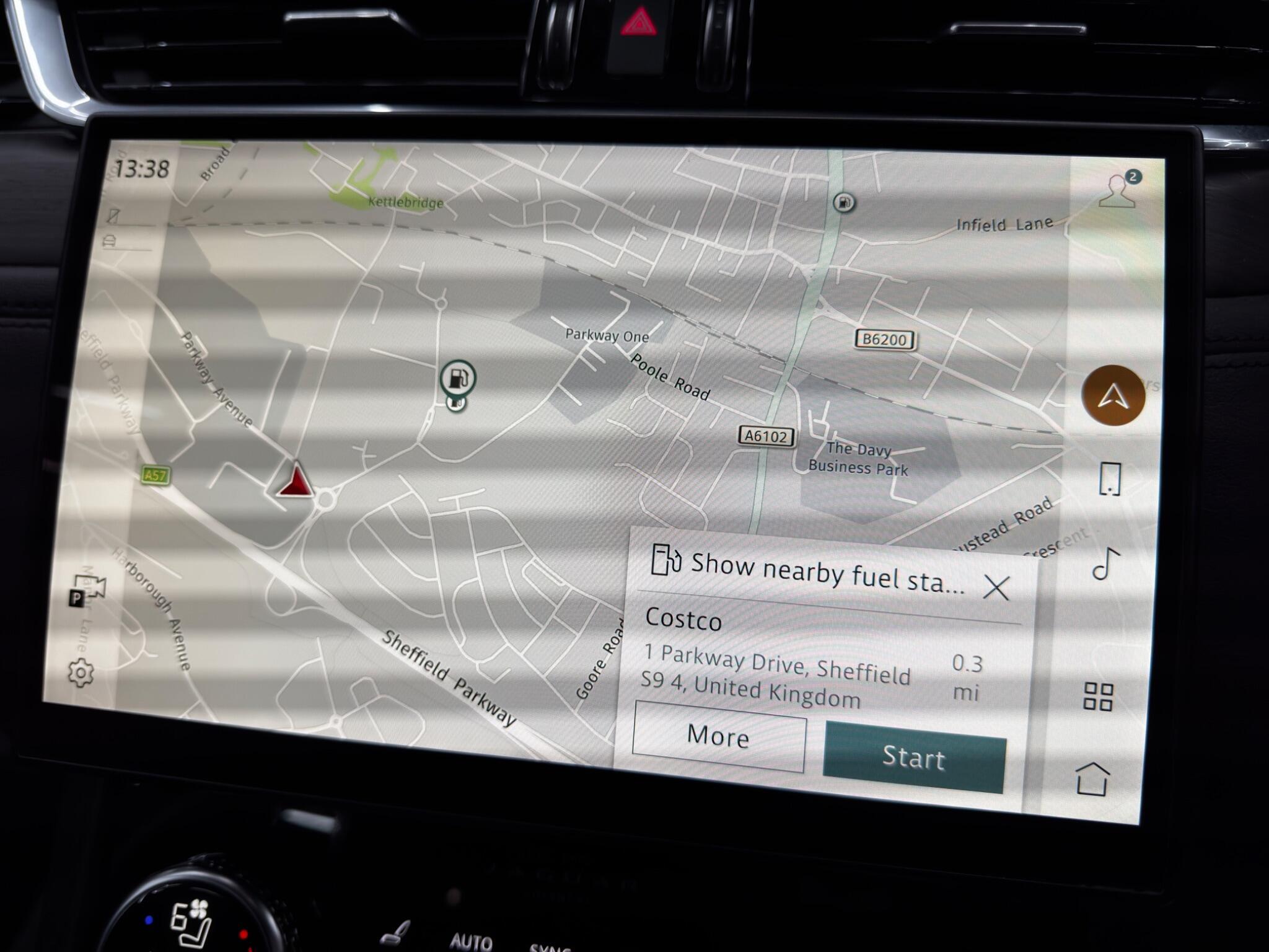 Jaguar F-Pace - Image 29