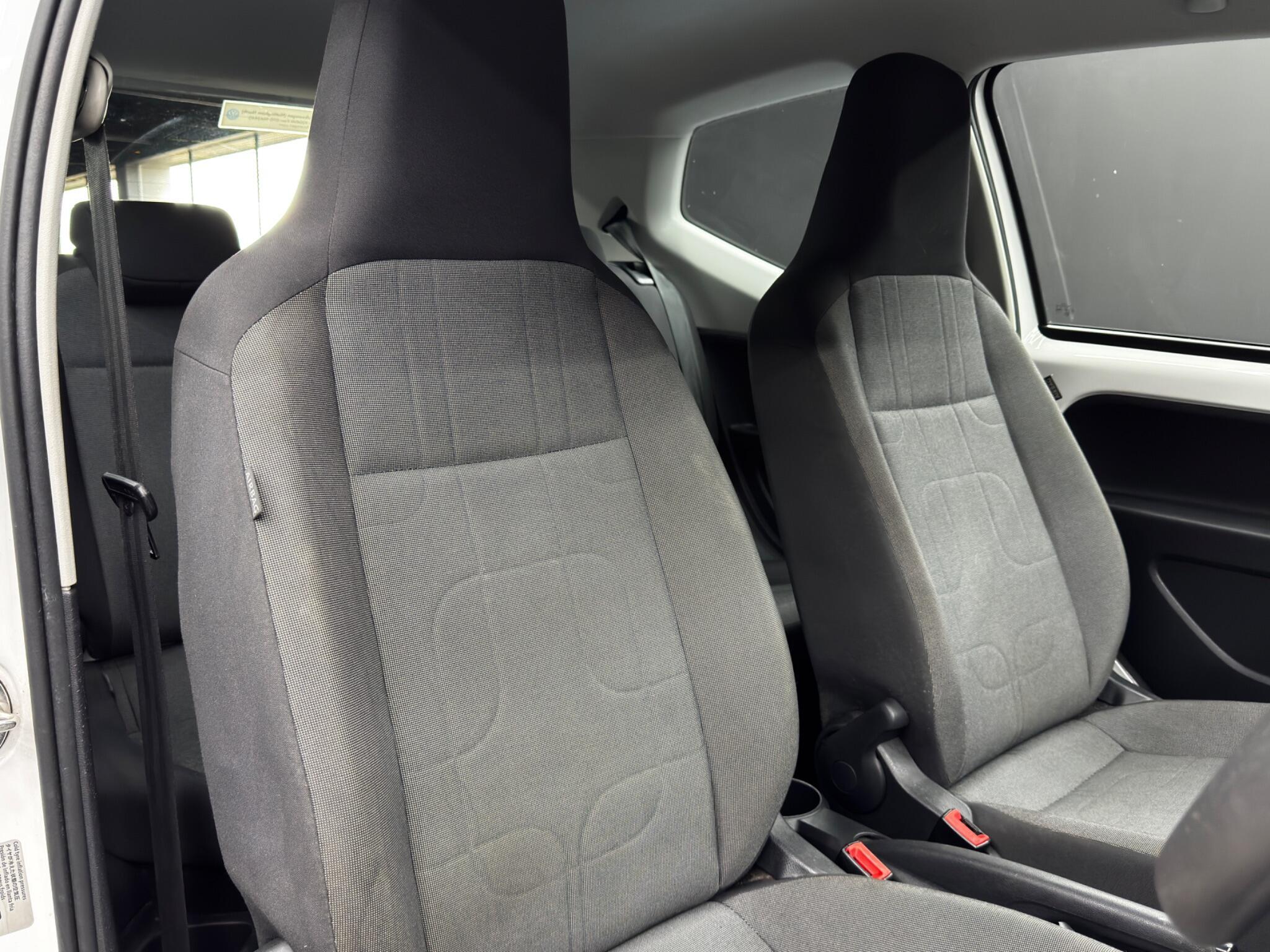 Volkswagen up! - Image 12
