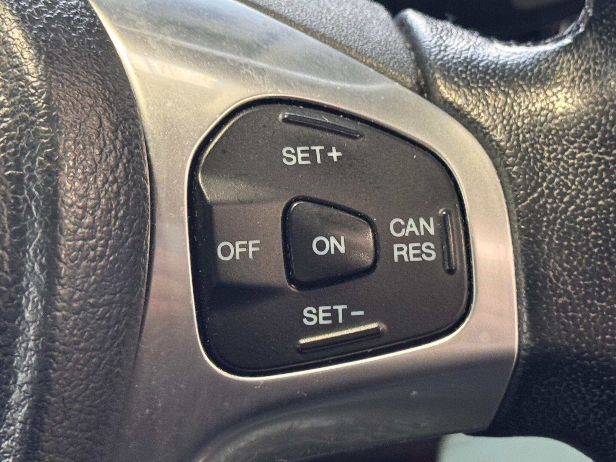 Ford Fiesta - Image 31