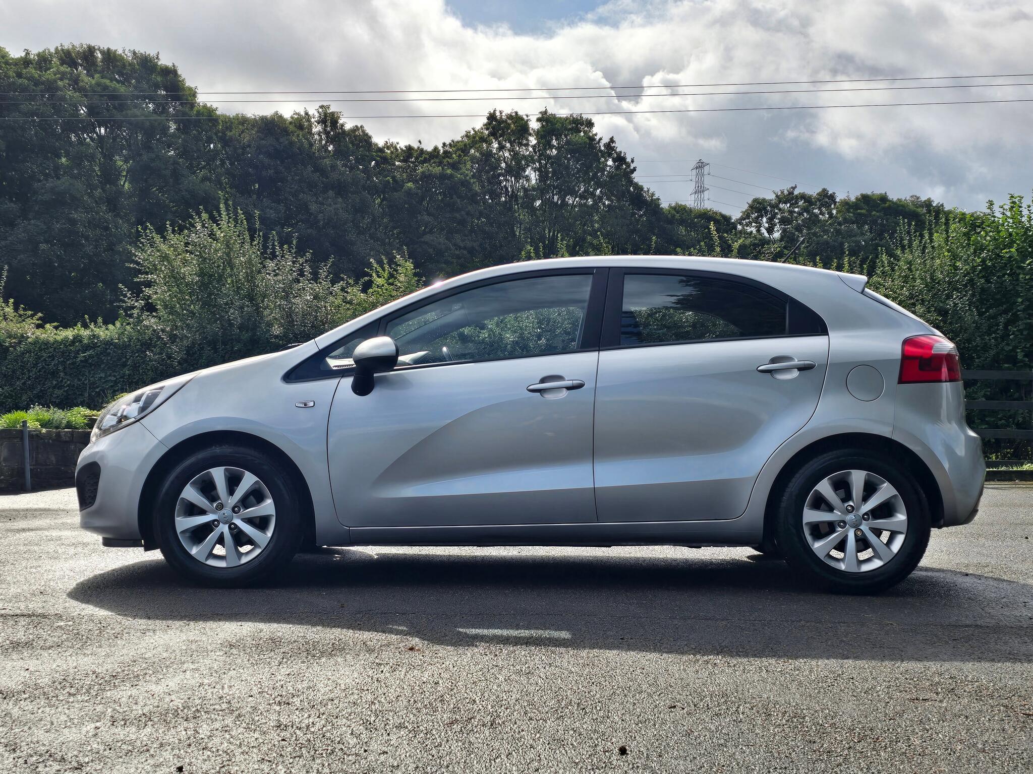 Kia Rio - Image 15