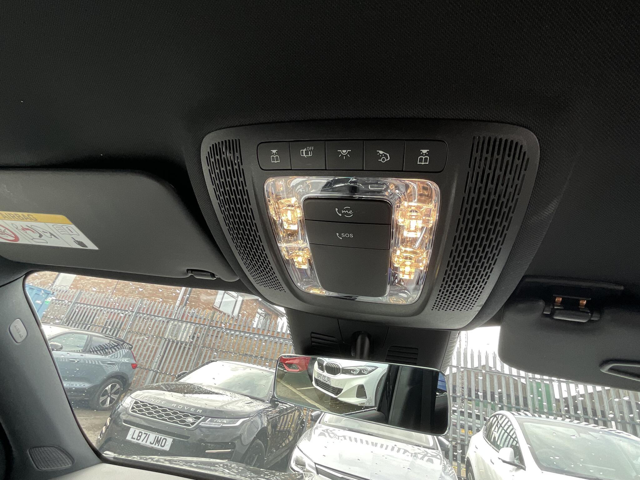 Mercedes Eqb - Image 19