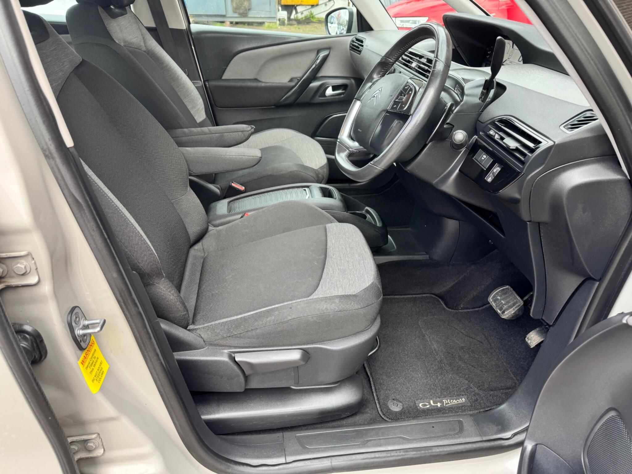 Citroen Grand C4 Picasso - Image 28