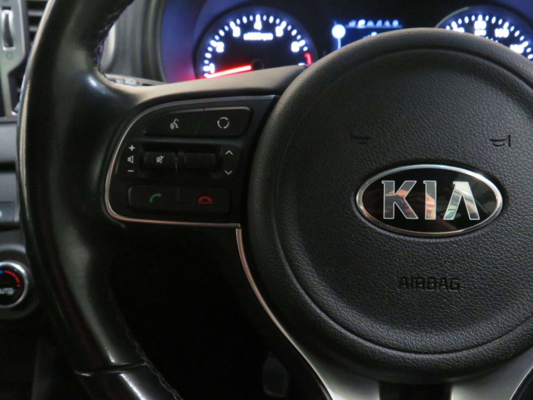 Kia Sportage - Image 19
