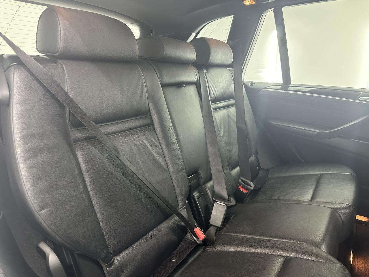 BMW X5 - Image 15