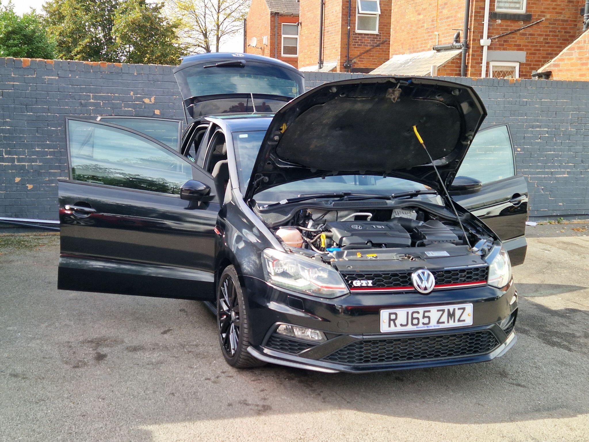 Volkswagen Polo - Image 12
