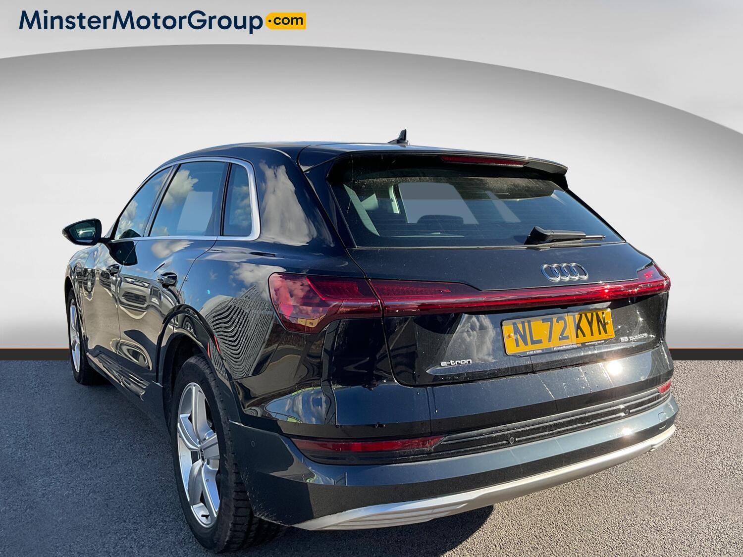 Audi E-Tron - Image 4
