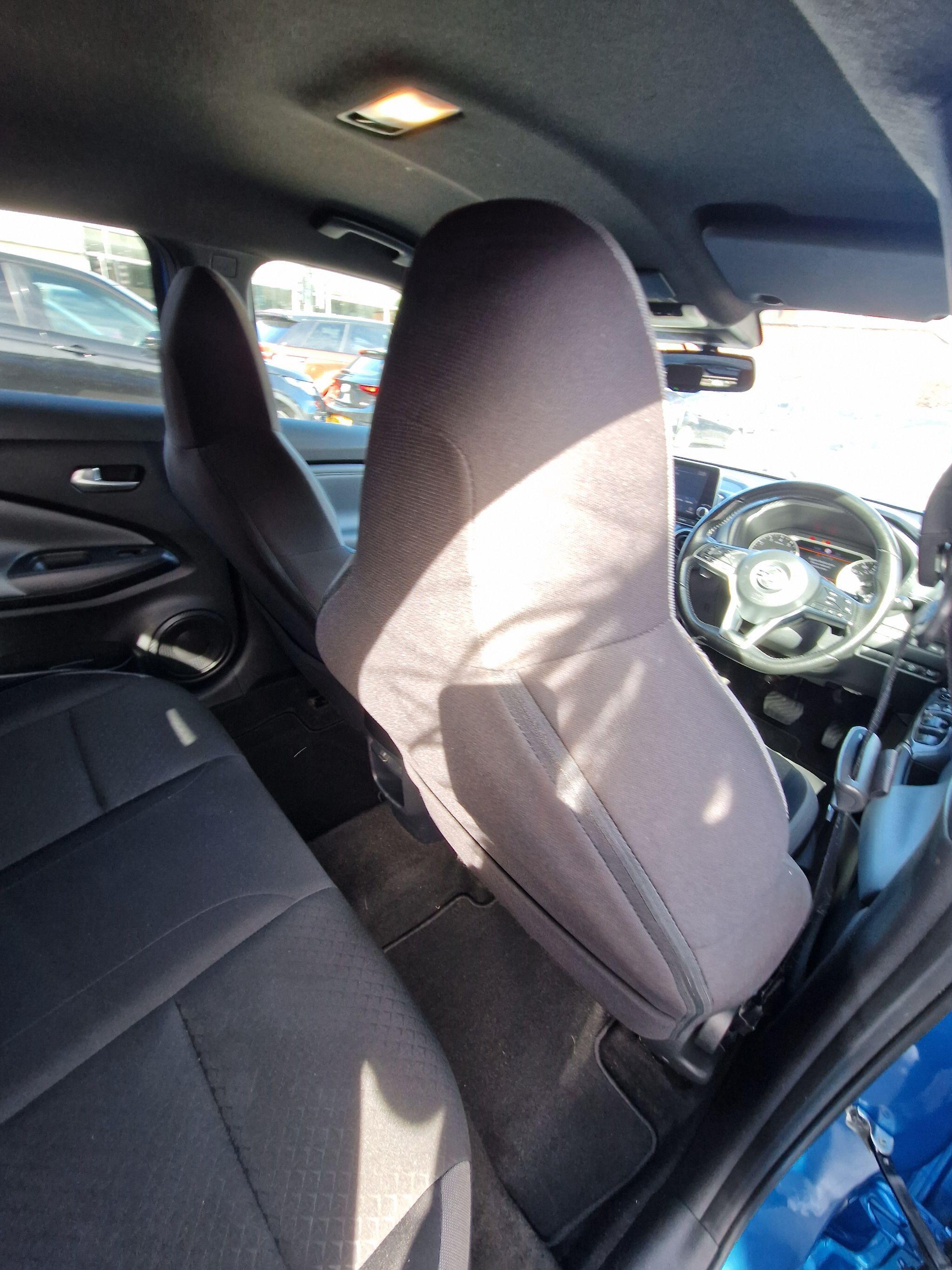 Nissan Juke - Image 33