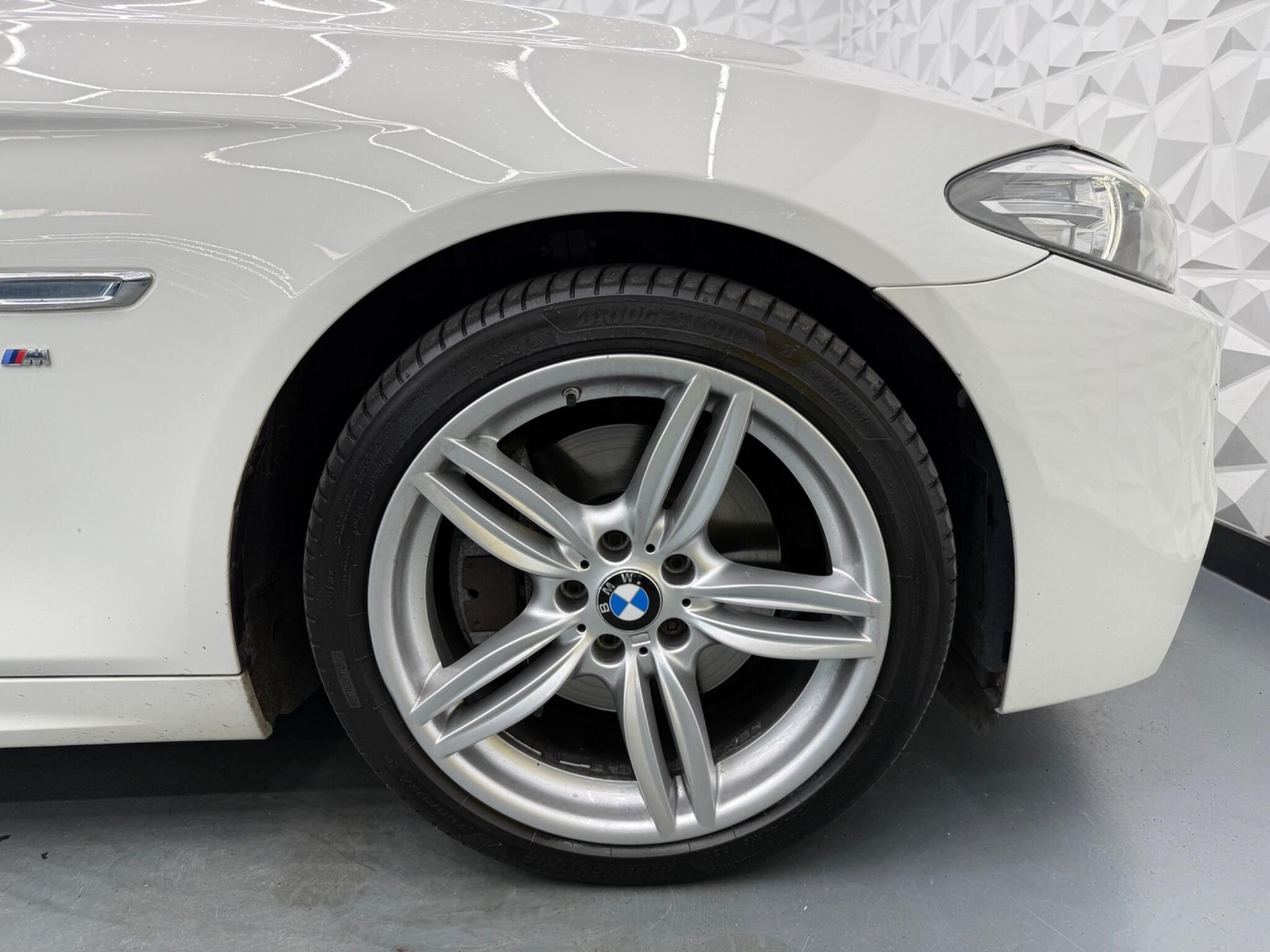 BMW 5 Series - Image 16