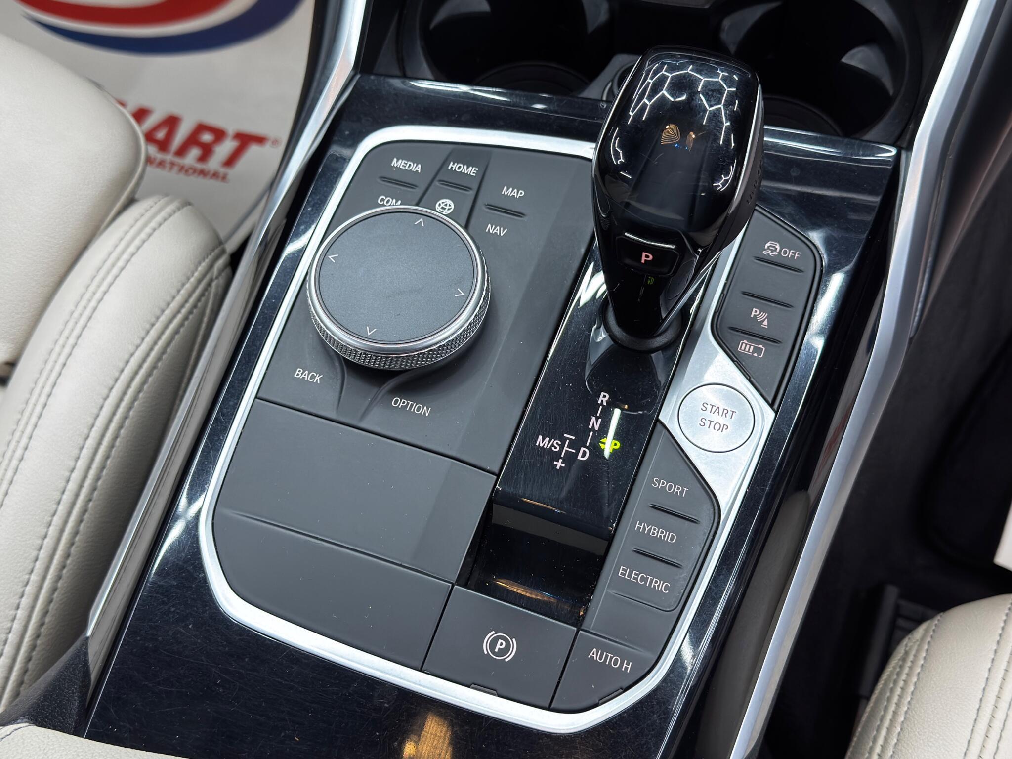 BMW 3 Series - Image 26