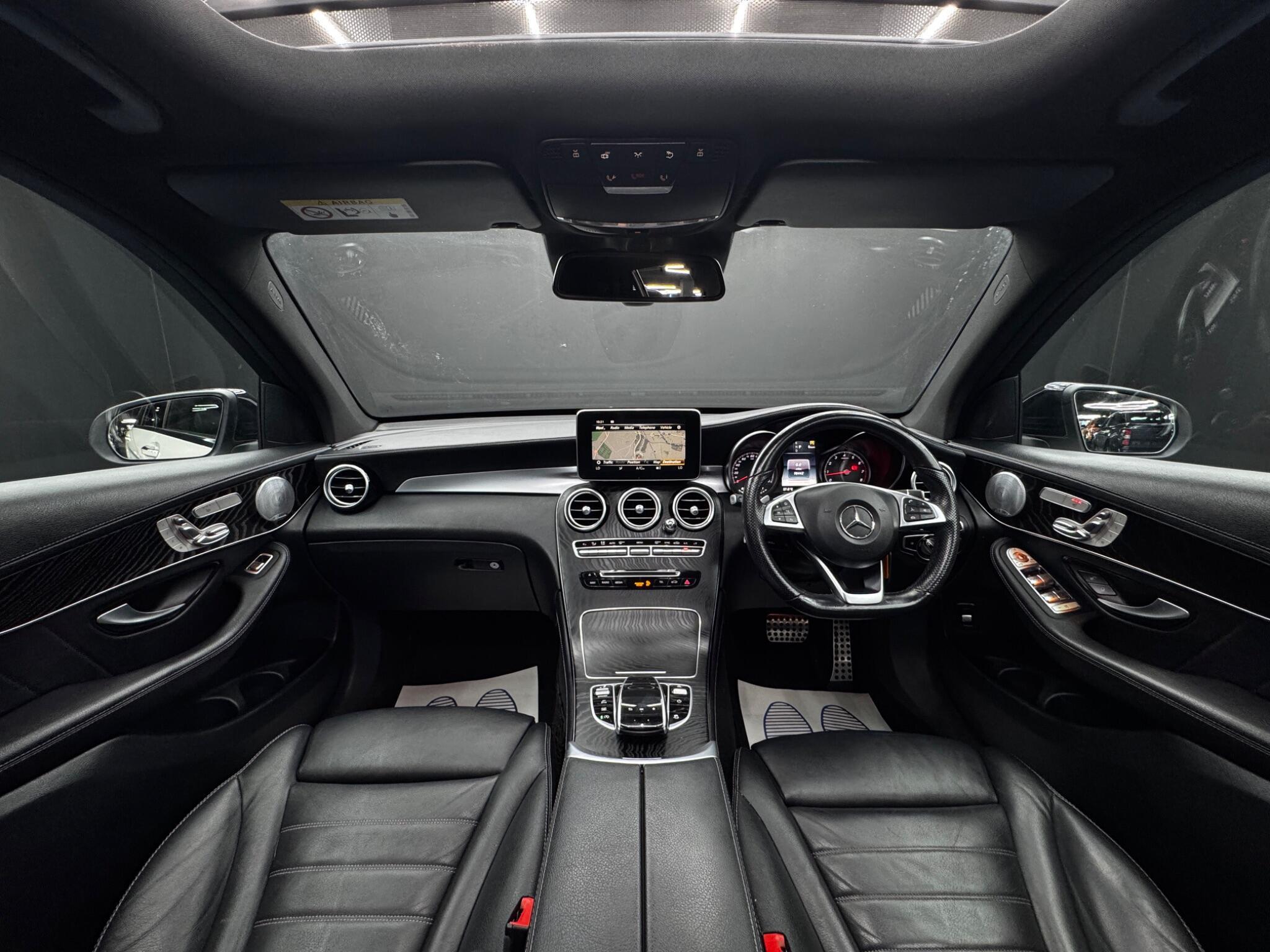 Mercedes GLC - Image 17