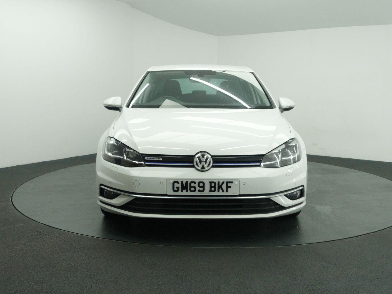 Volkswagen Golf - Image 9