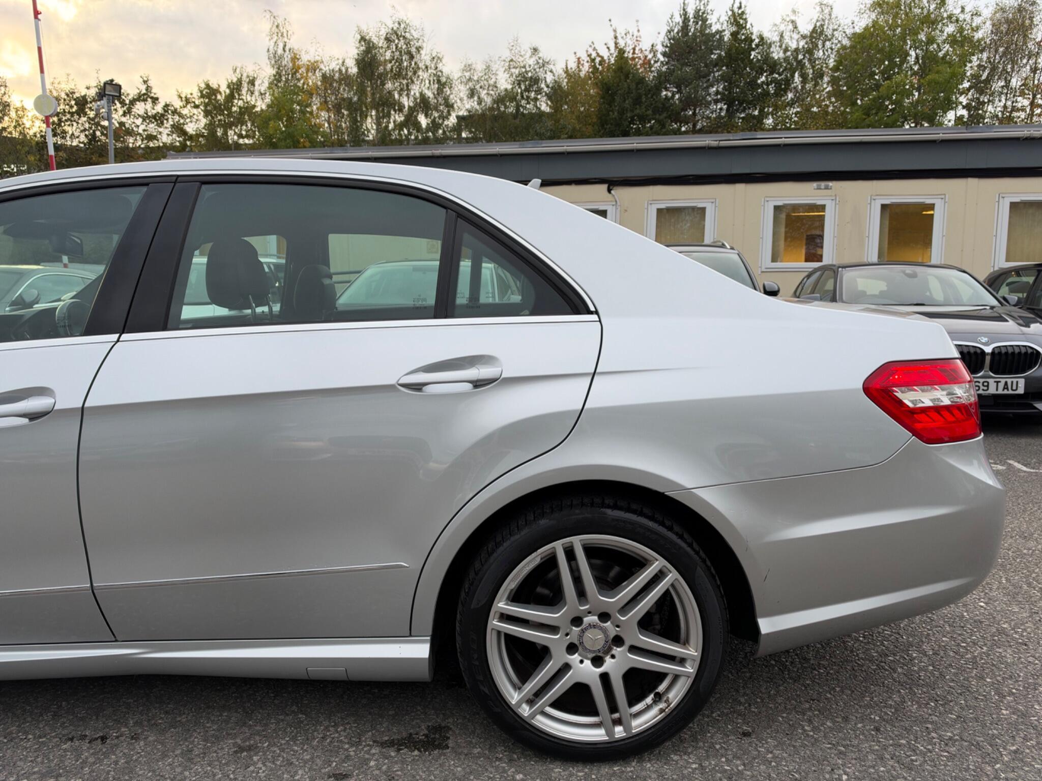 Mercedes E Class - Image 7