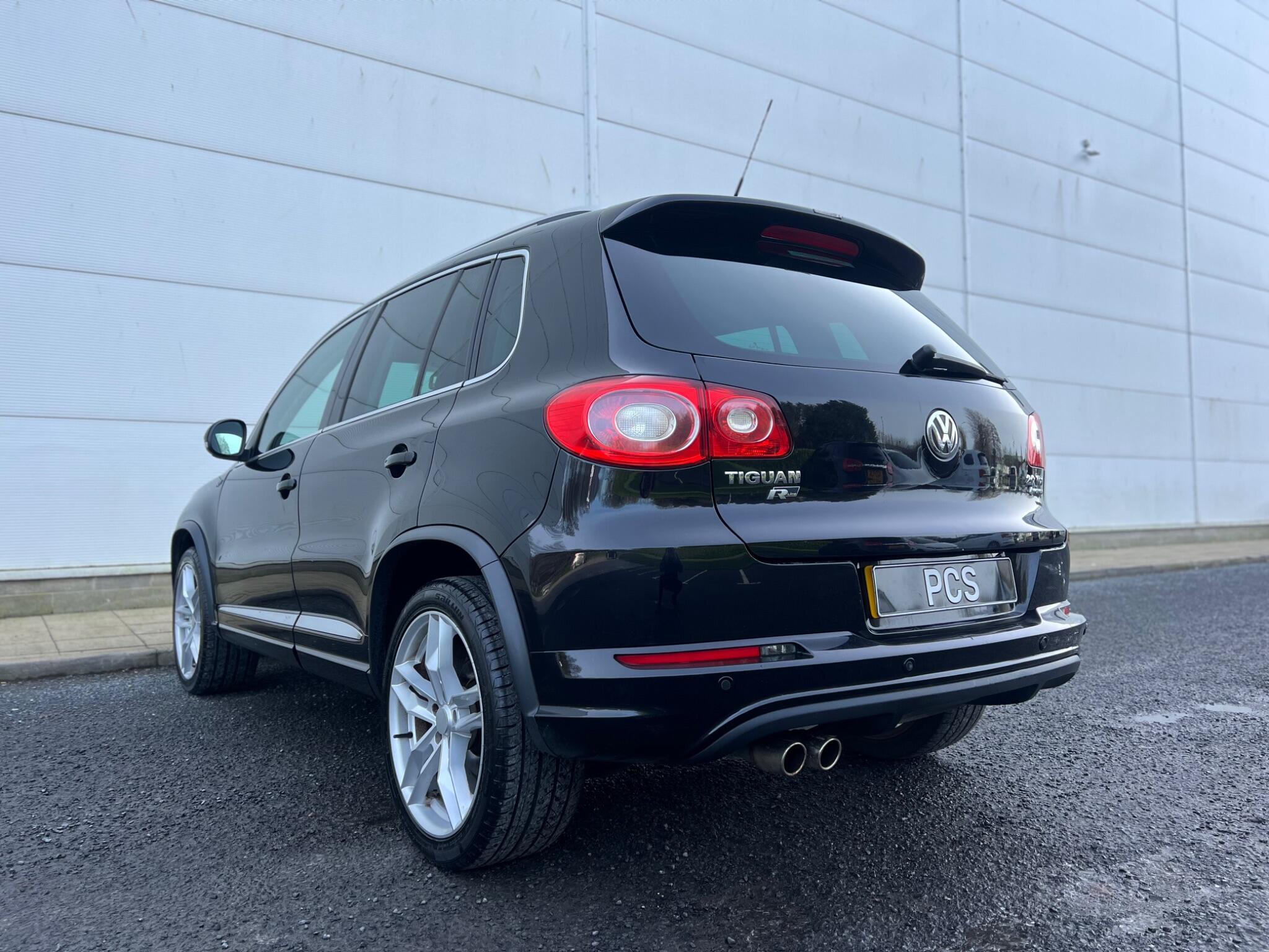 Volkswagen Tiguan - Image 12