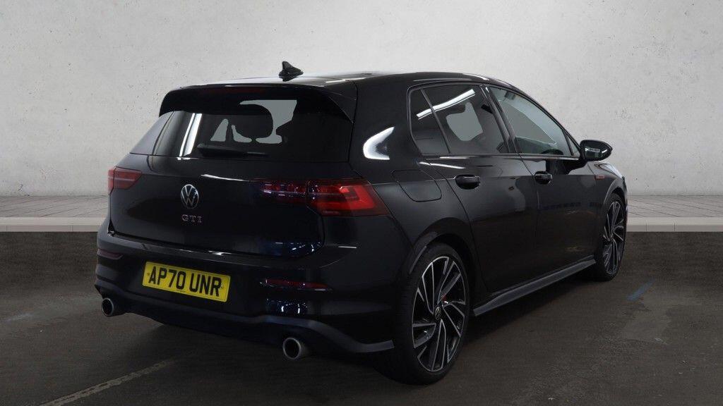 Volkswagen Golf - Image 6