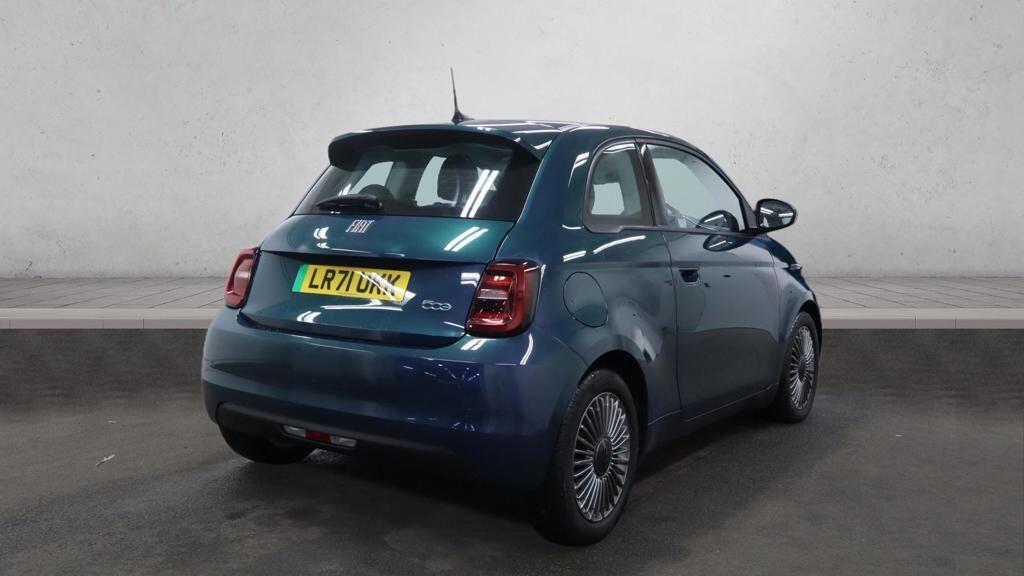 Fiat 500e - Image 6
