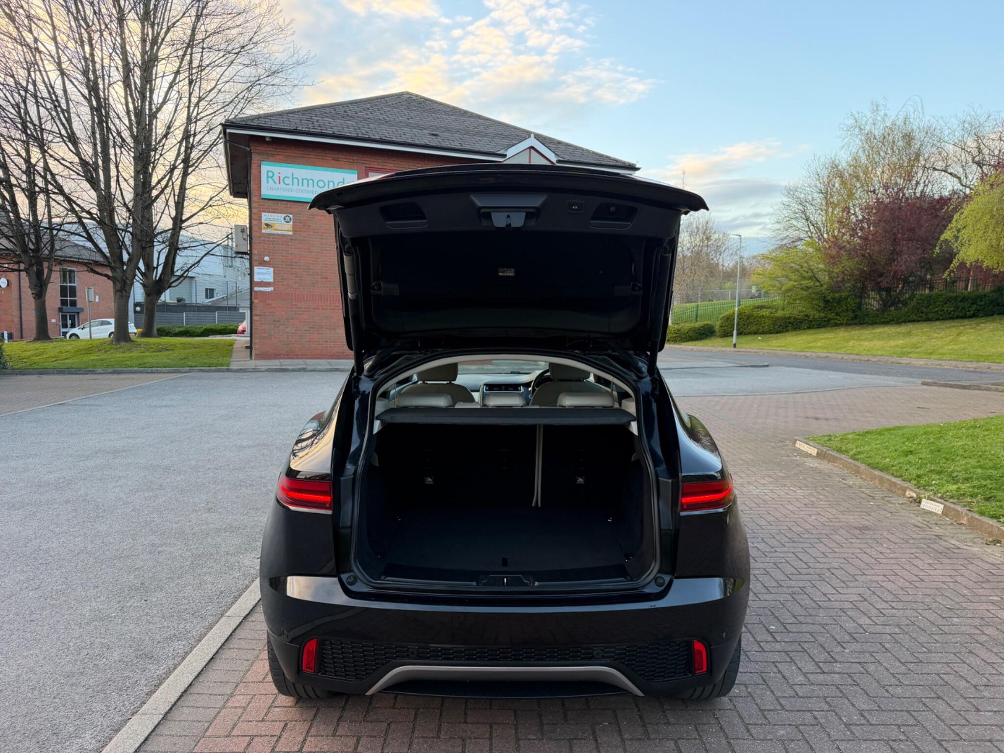 Jaguar E-Pace - Image 12