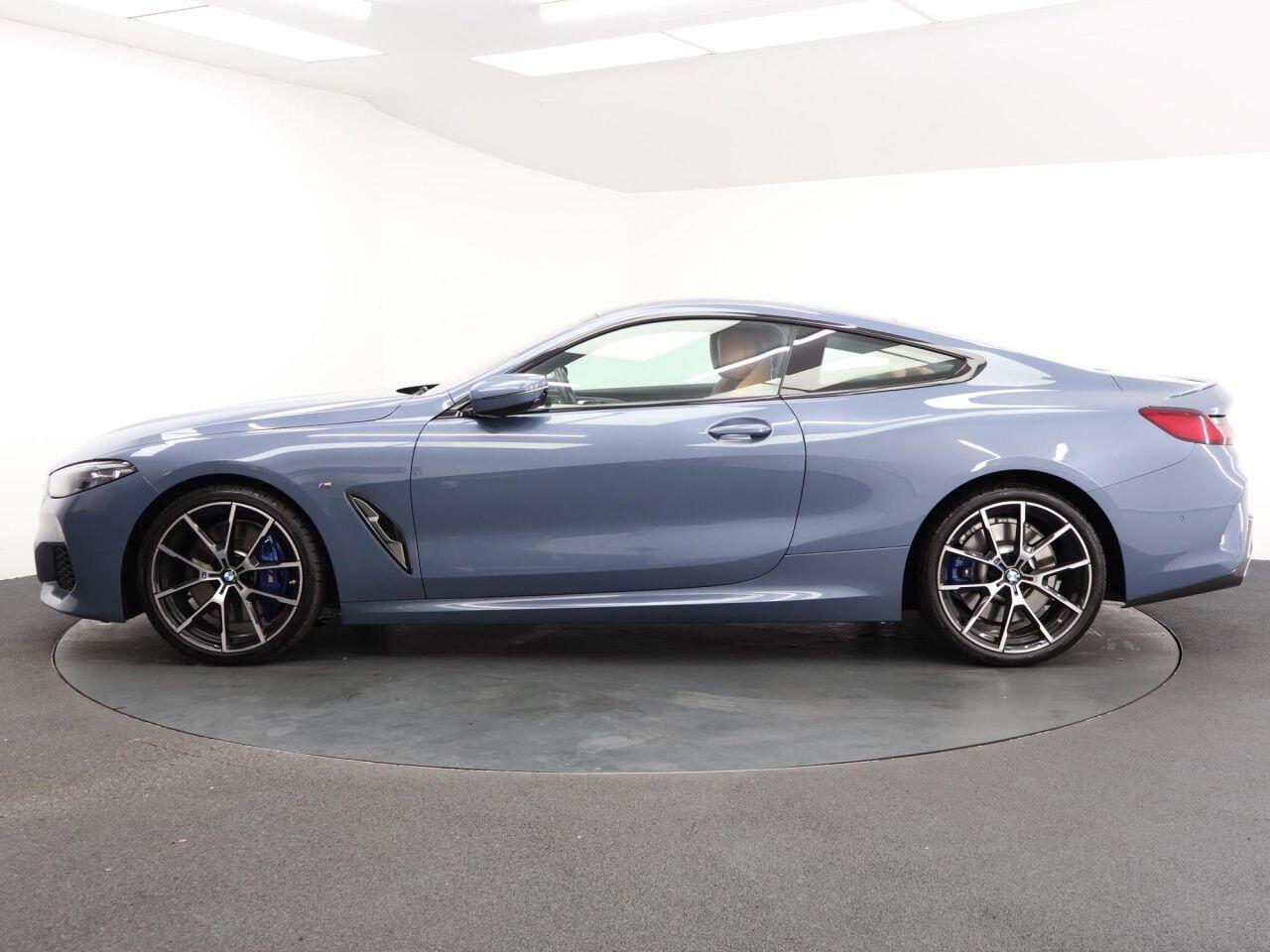 BMW 8 Series - Image 8