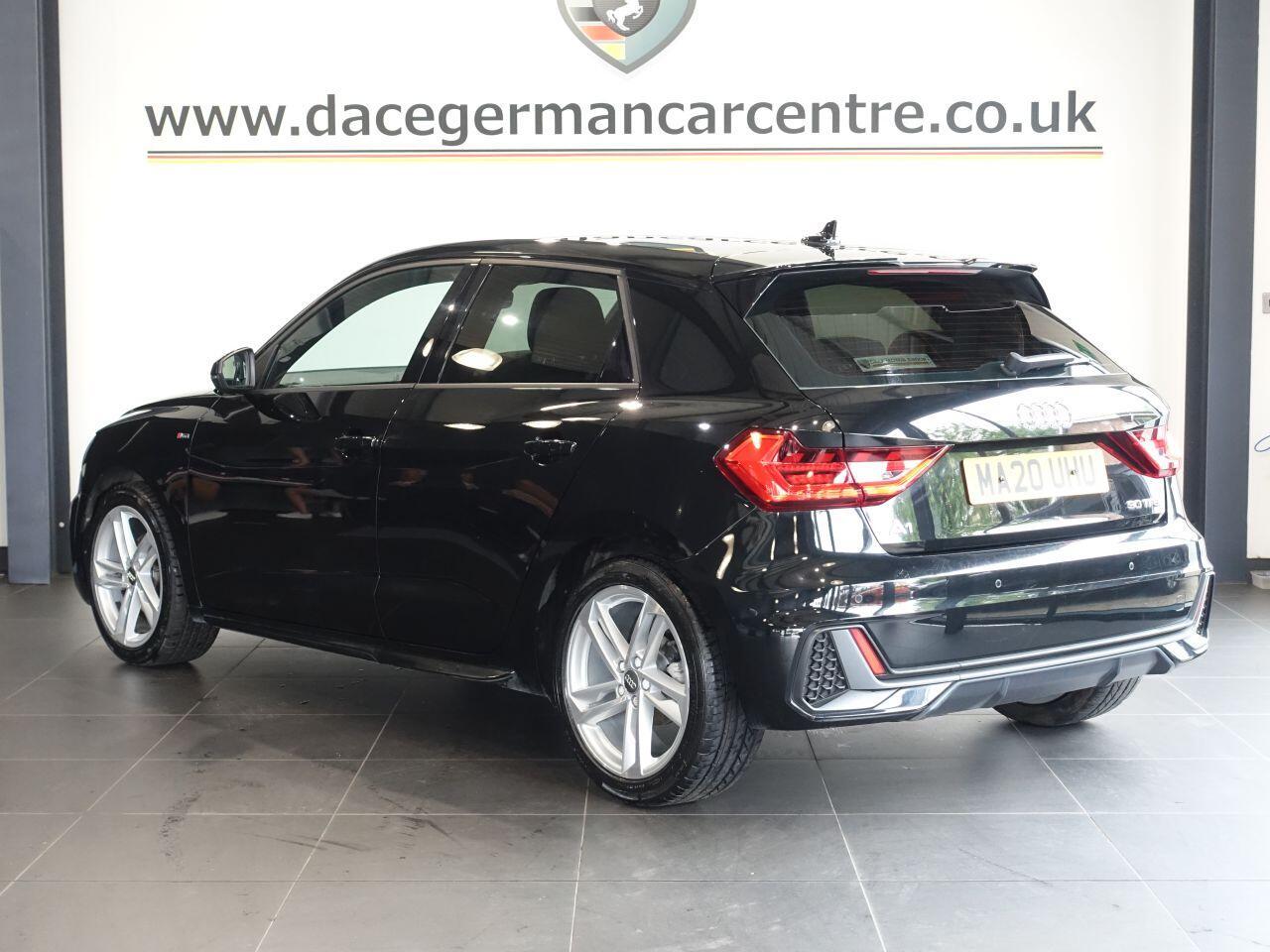 Audi A1 - Image 8