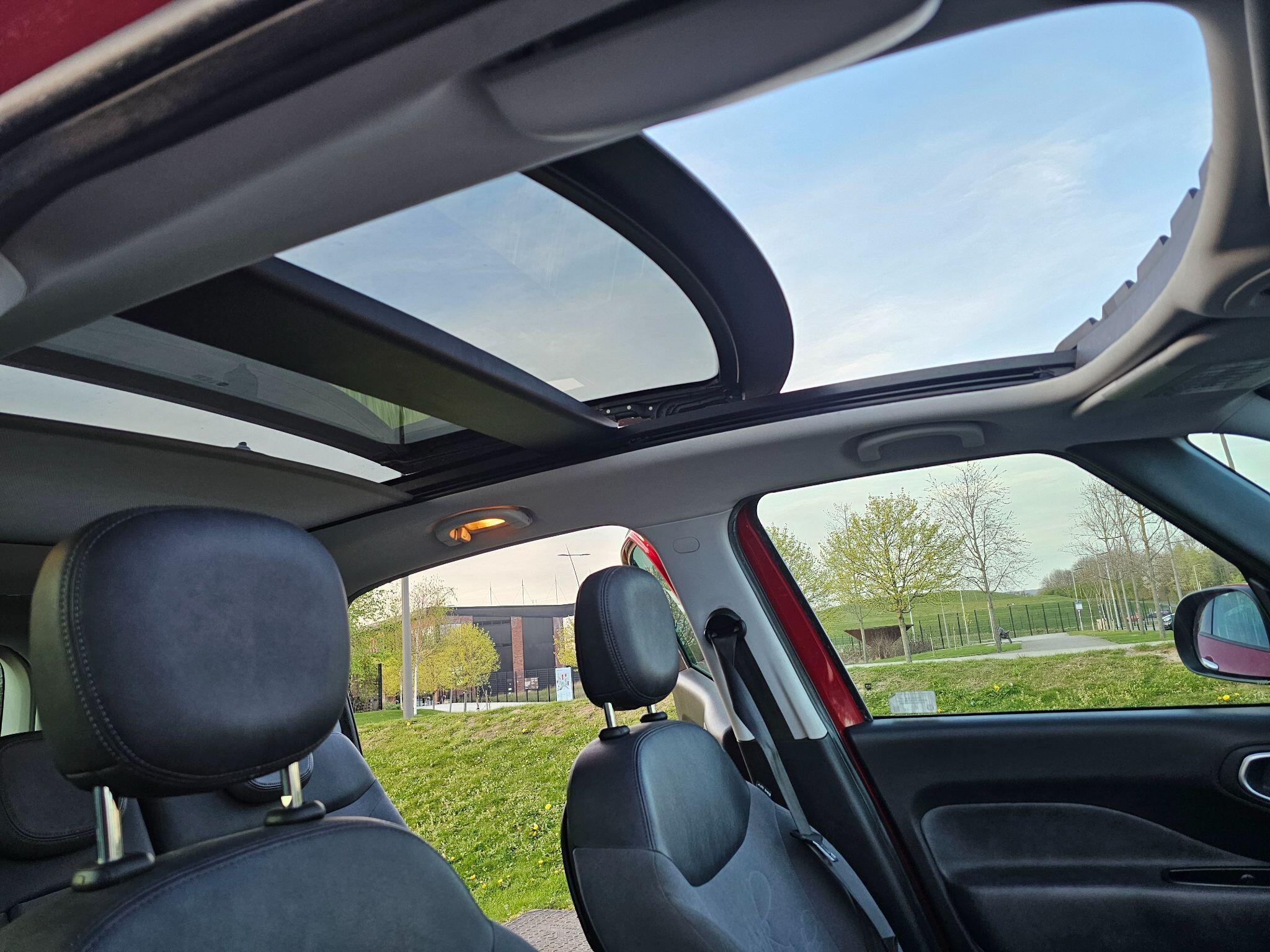 Fiat 500L - Image 29