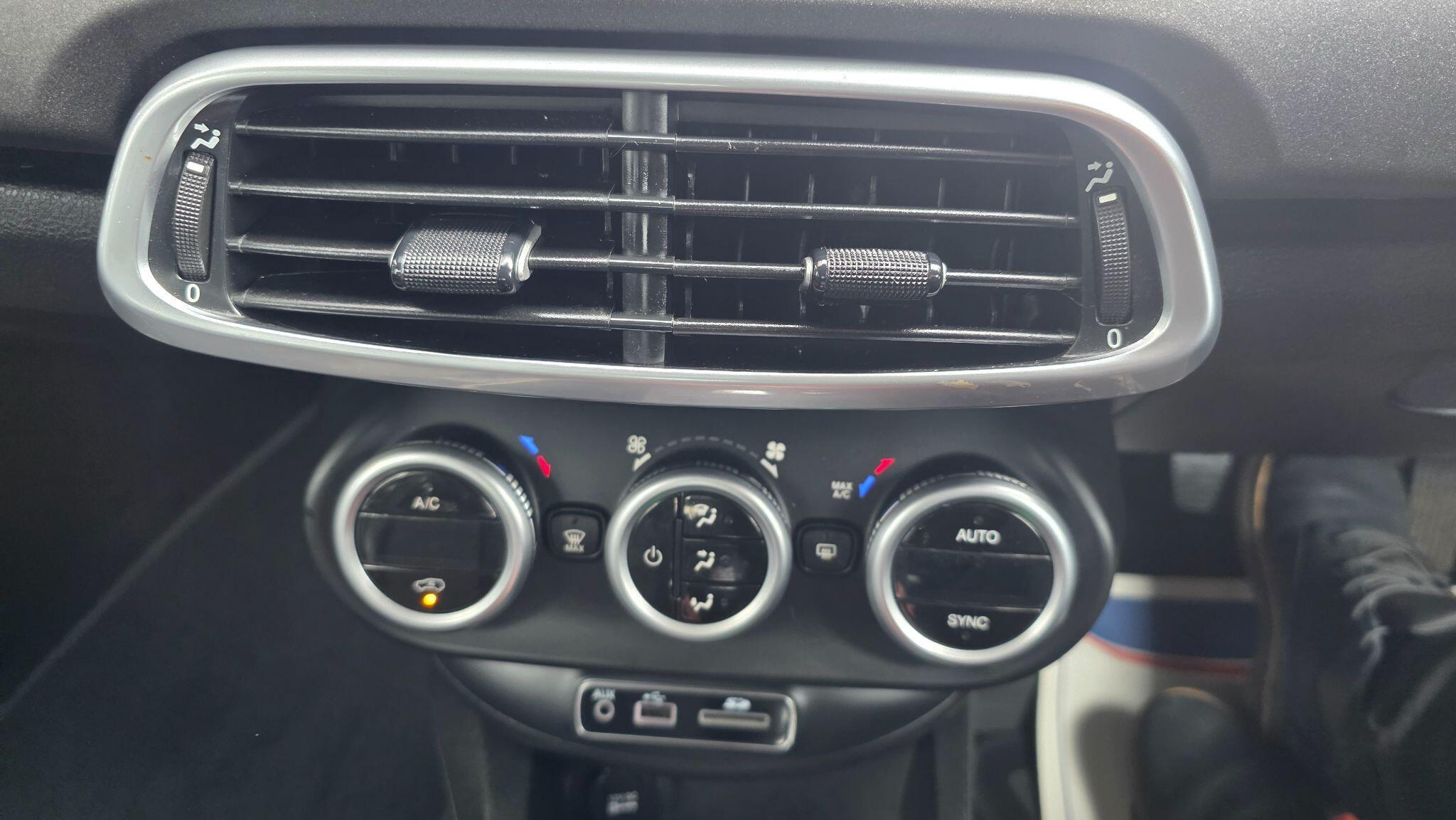 Fiat 500X - Image 29