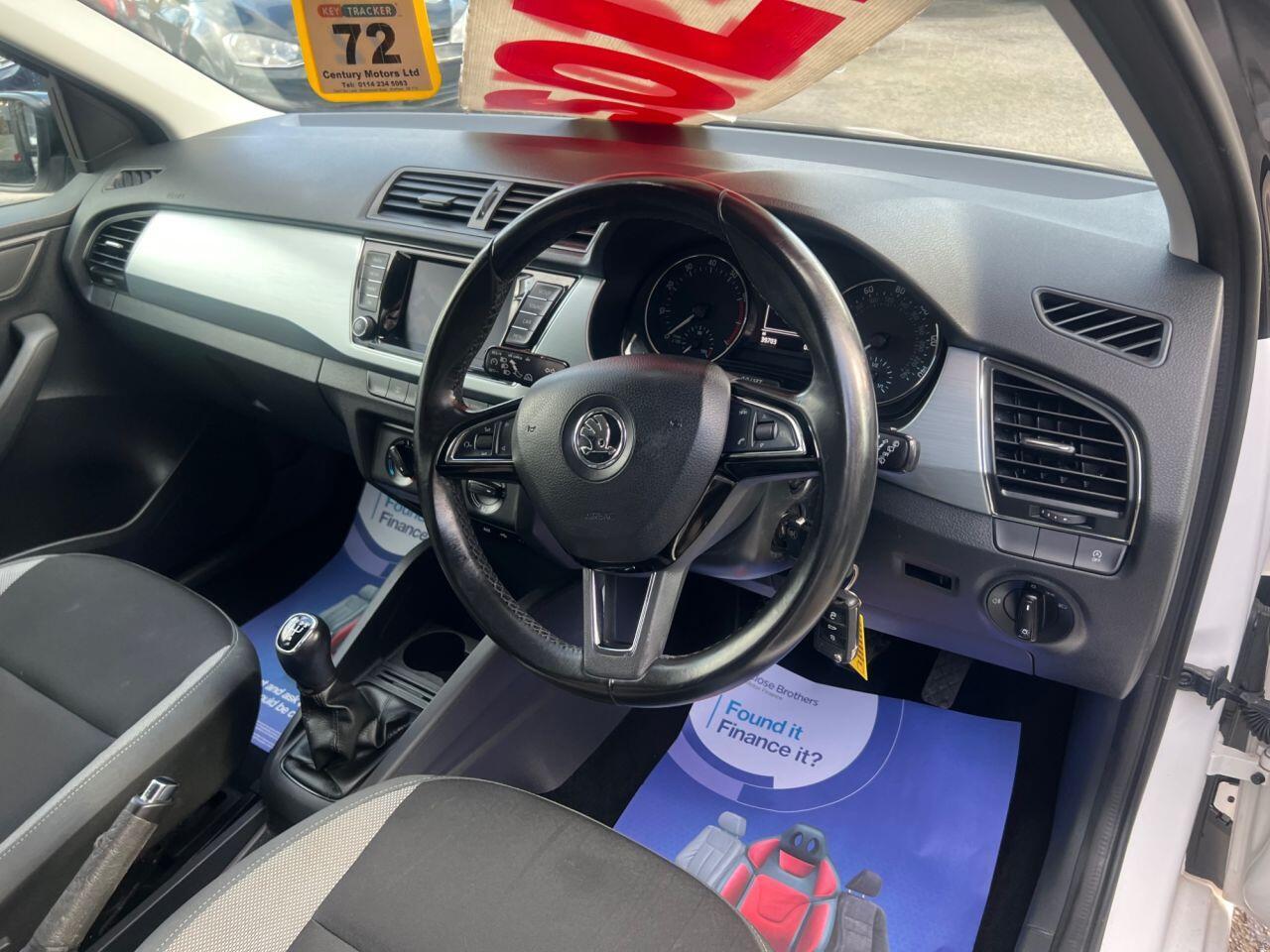 Skoda Fabia - Image 22