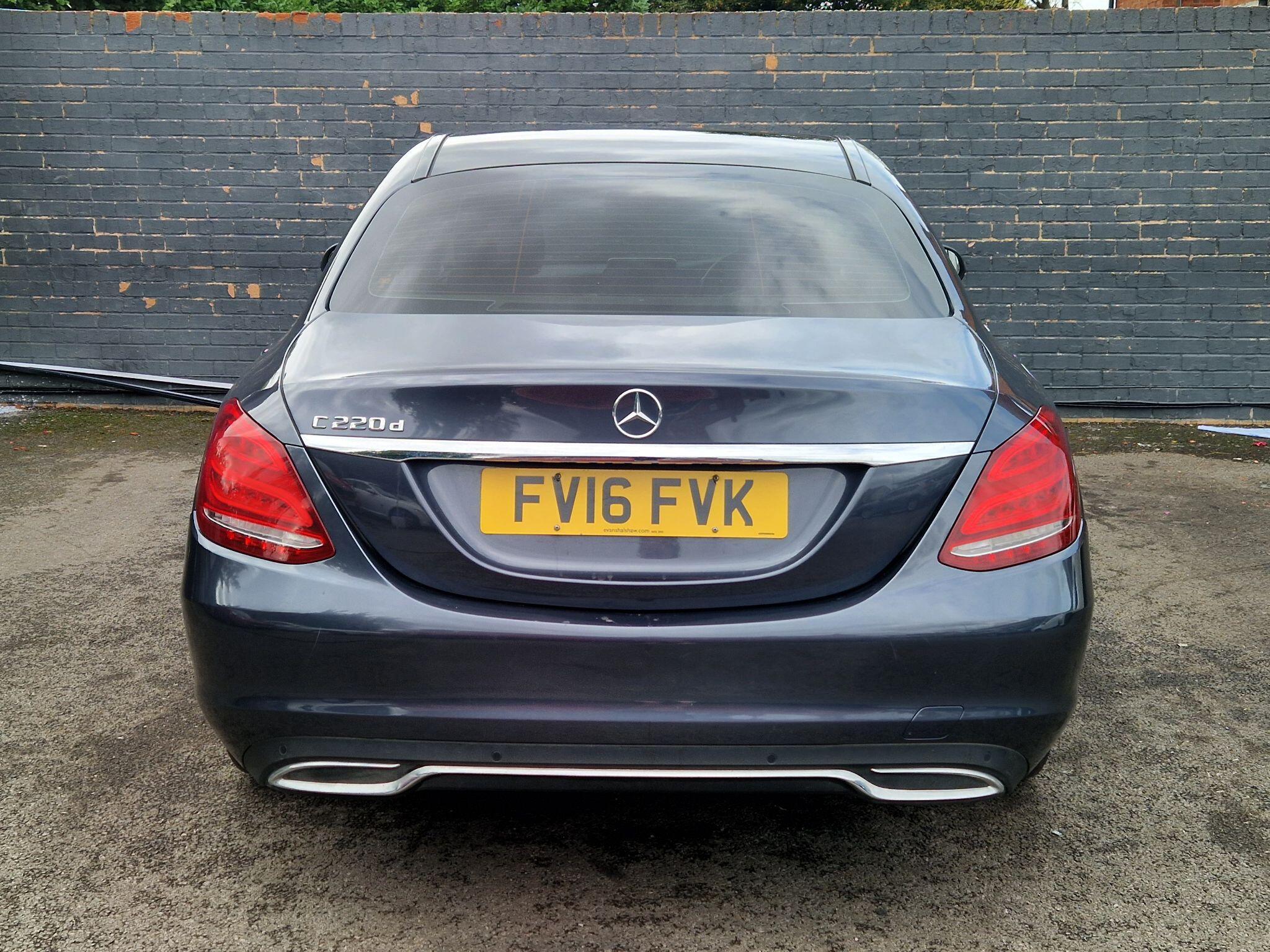 Mercedes C Class - Image 9