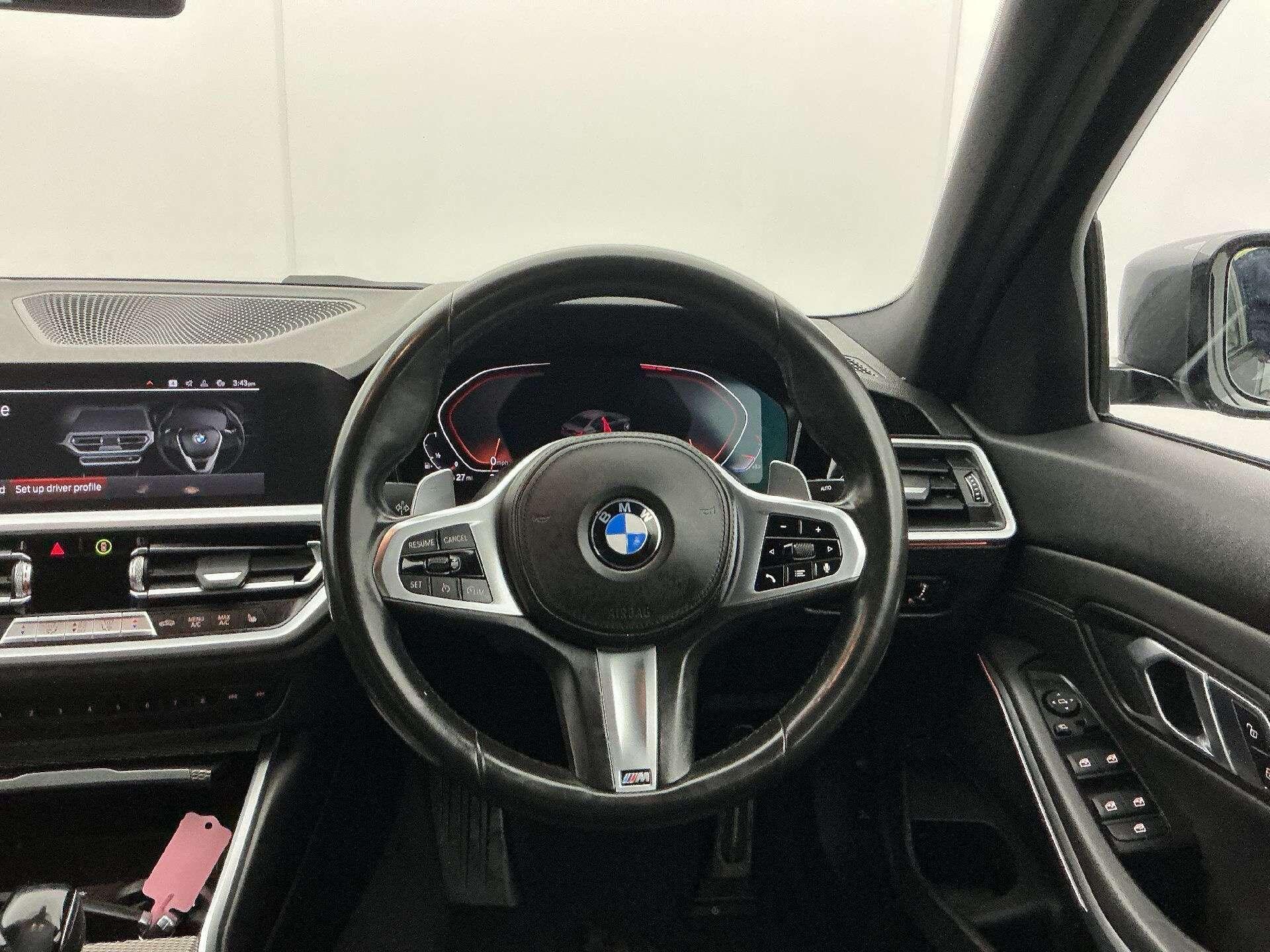BMW 3 Series - Image 4