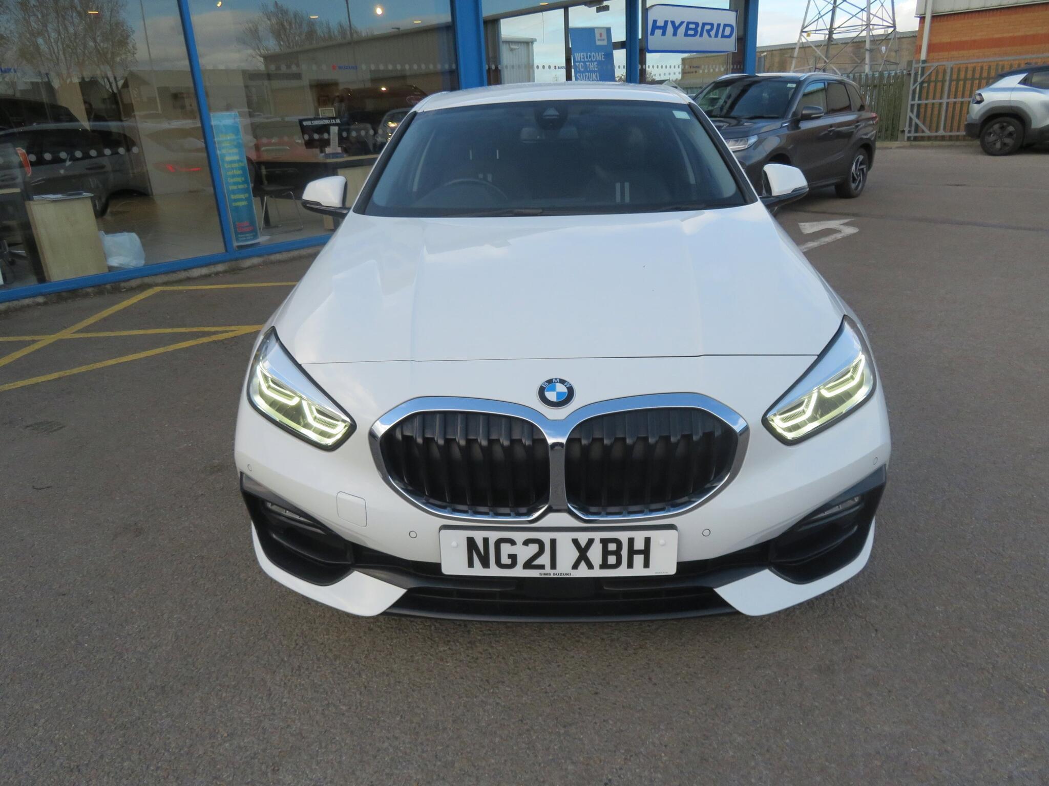 BMW 1 Series - Image 3