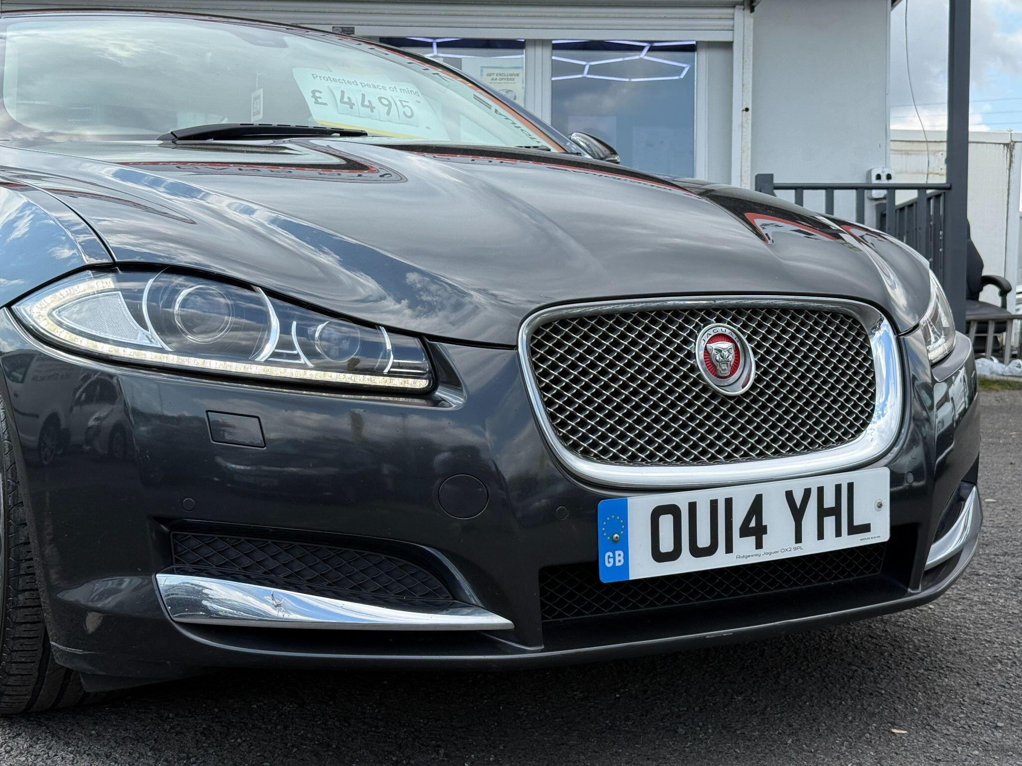 Jaguar XF - Image 10
