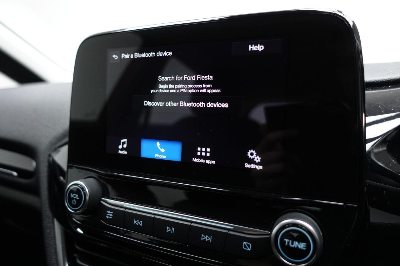 Ford Fiesta - Image 26