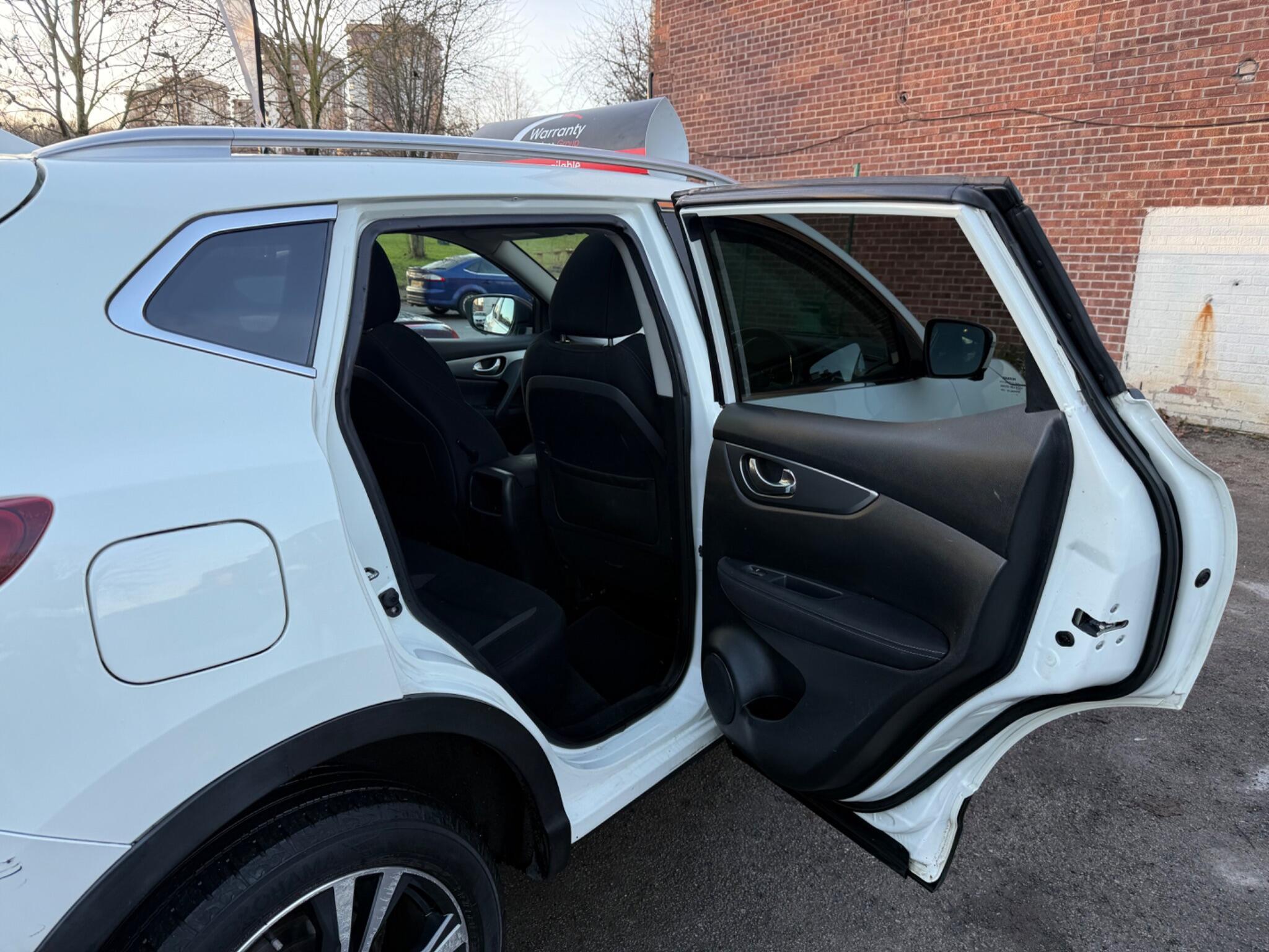 Nissan Qashqai - Image 22